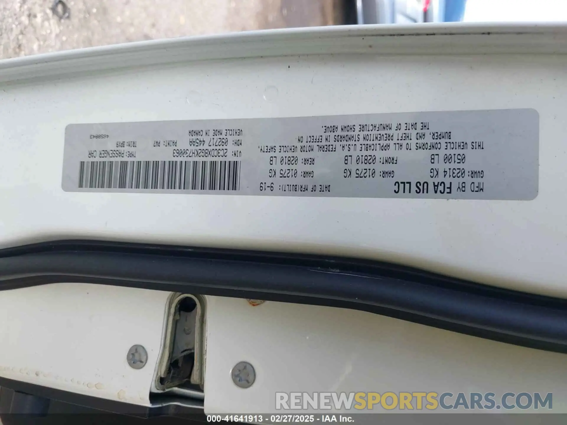 9 Photograph of a damaged car 2C3CDXBG2KH730063 DODGE CHARGER 2019