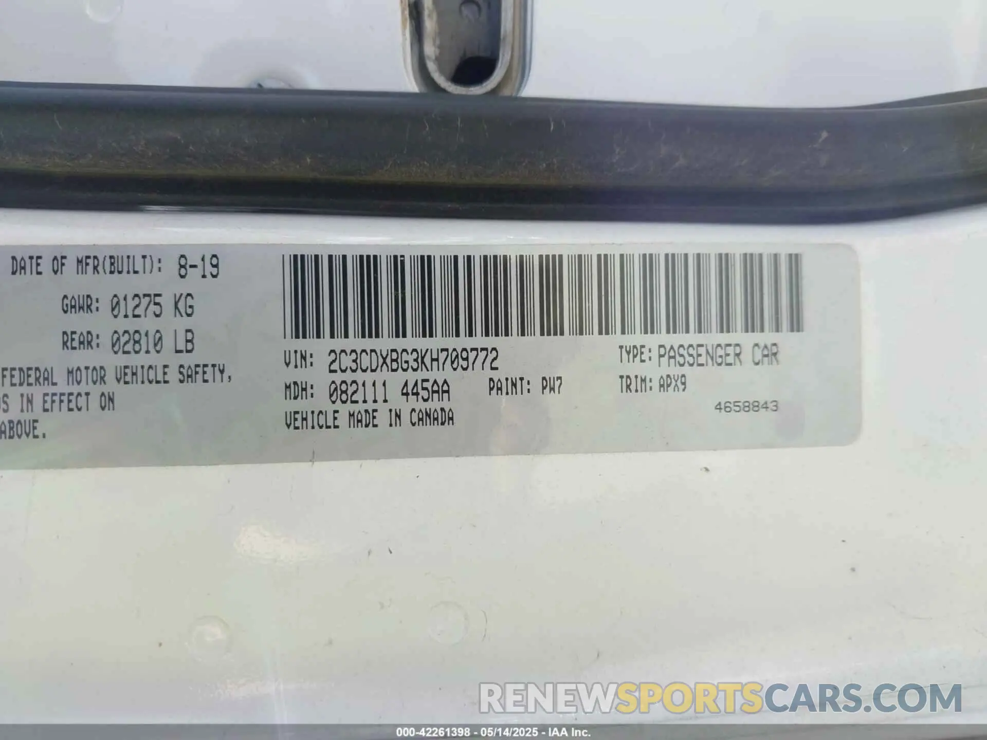9 Photograph of a damaged car 2C3CDXBG3KH709772 DODGE CHARGER 2019