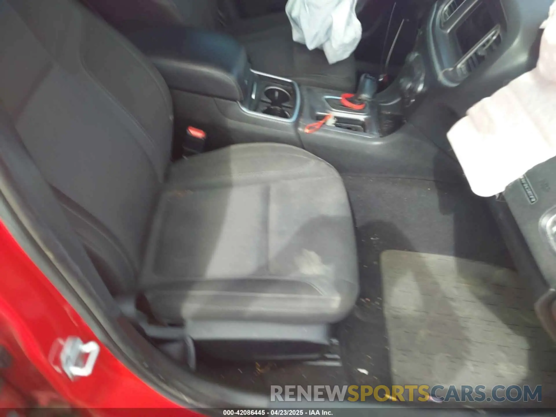 5 Photograph of a damaged car 2C3CDXBG3KH719914 DODGE CHARGER 2019