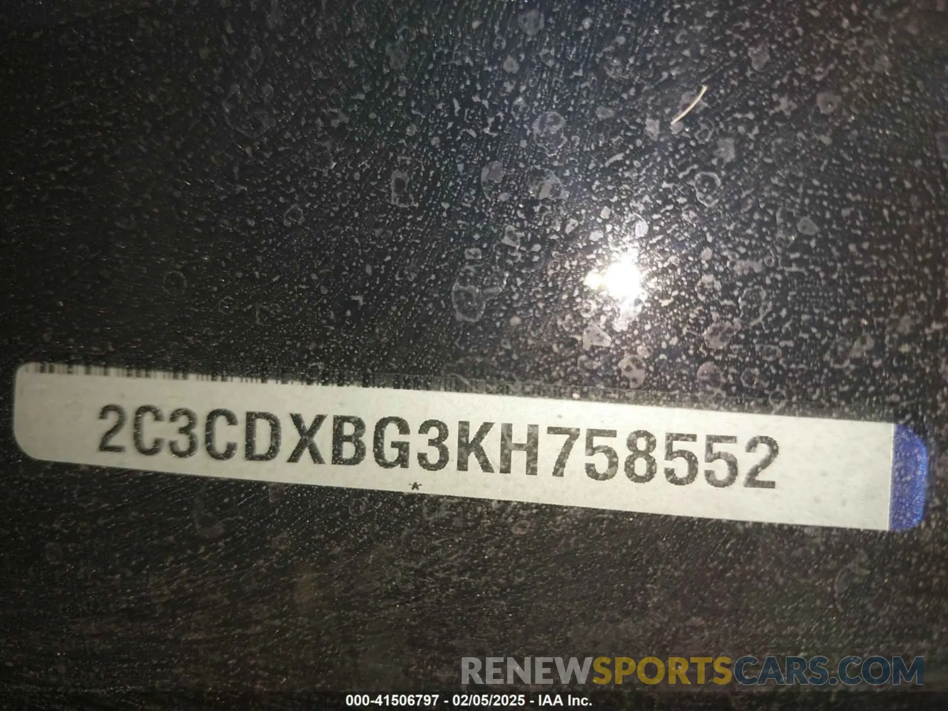 9 Photograph of a damaged car 2C3CDXBG3KH758552 DODGE CHARGER 2019