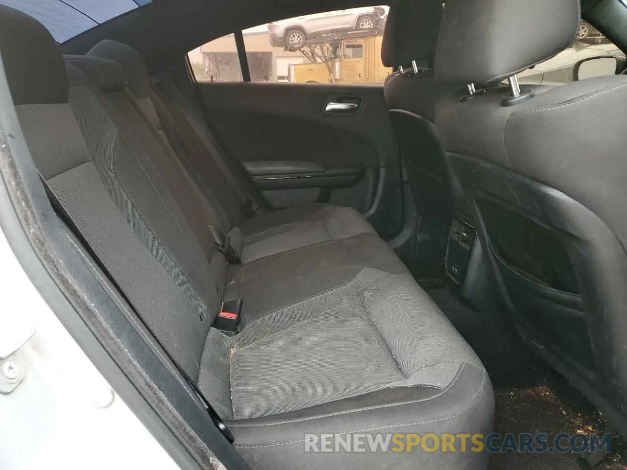 10 Photograph of a damaged car 2C3CDXBG4KH554066 DODGE CHARGER 2019
