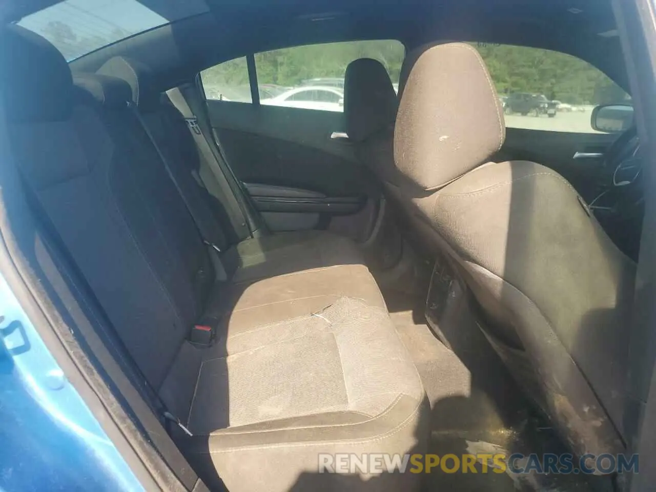 10 Photograph of a damaged car 2C3CDXBG4KH734793 DODGE CHARGER 2019