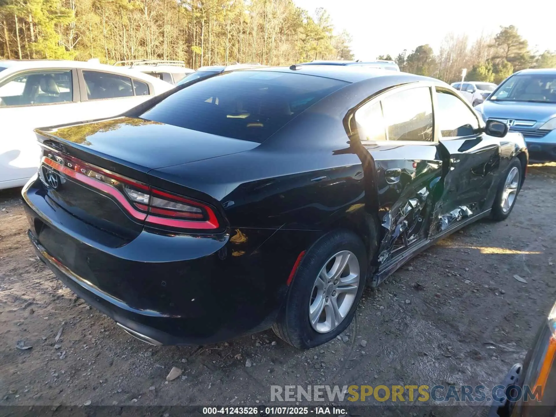 4 Фотография поврежденного автомобиля 2C3CDXBG4KH758625 DODGE CHARGER 2019