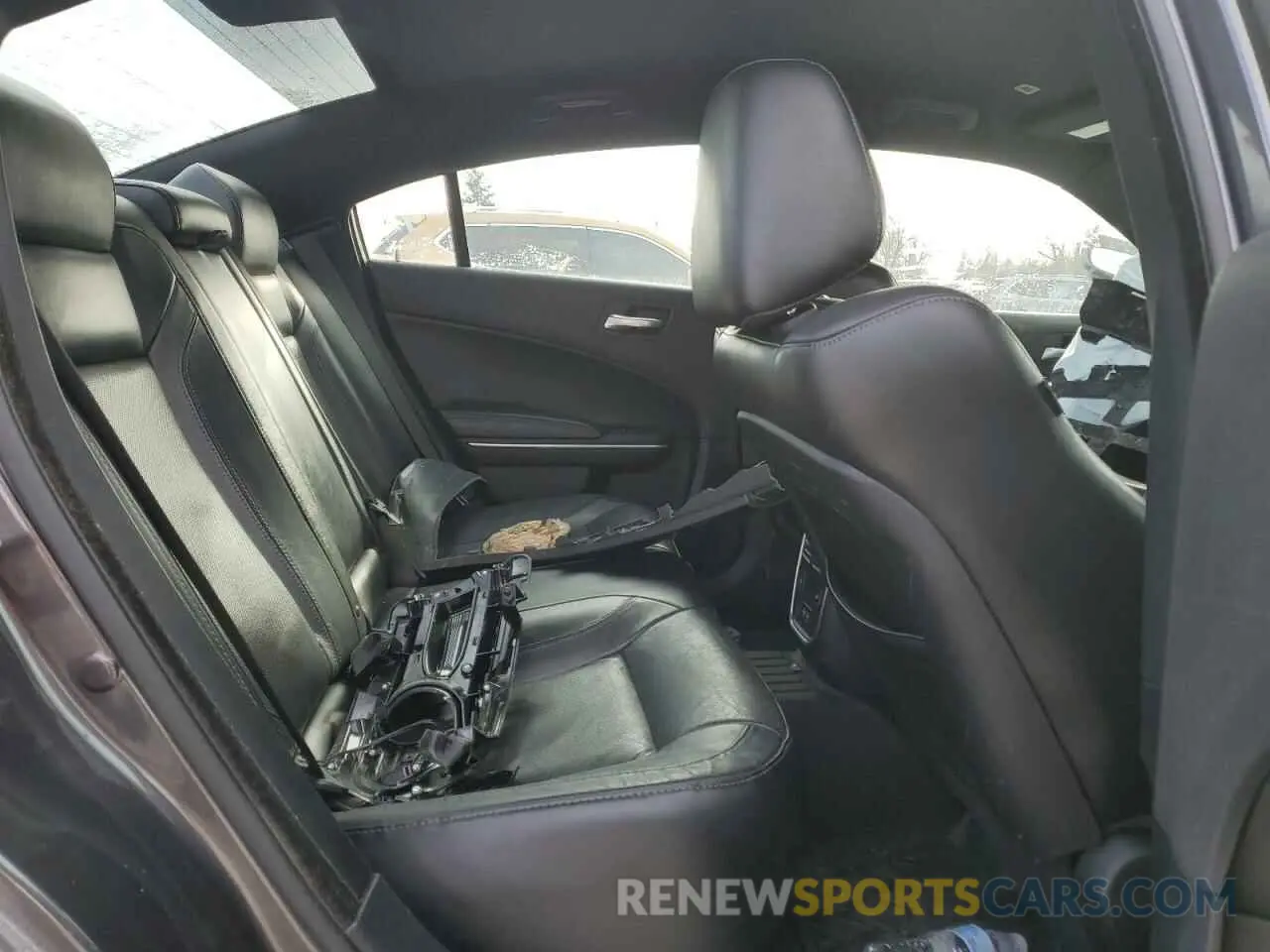 10 Photograph of a damaged car 2C3CDXBG5KH746841 DODGE CHARGER 2019