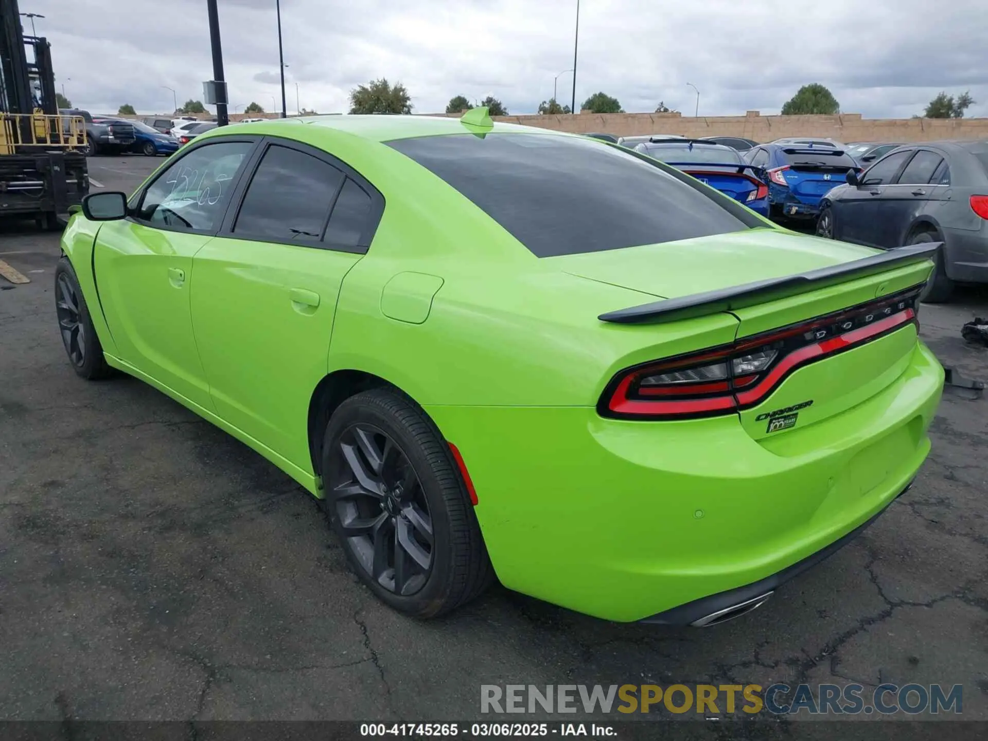 3 Photograph of a damaged car 2C3CDXBG6KH633710 DODGE CHARGER 2019