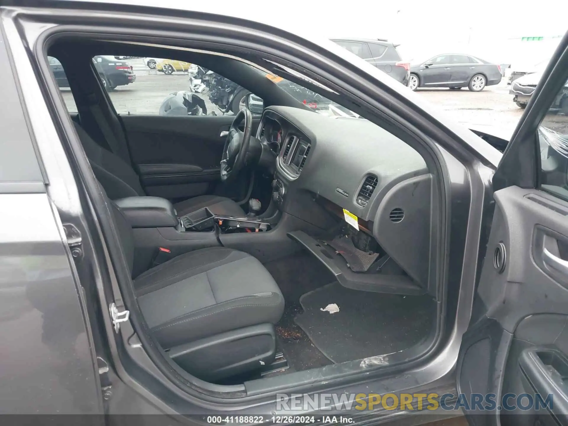 5 Photograph of a damaged car 2C3CDXBG7KH501412 DODGE CHARGER 2019