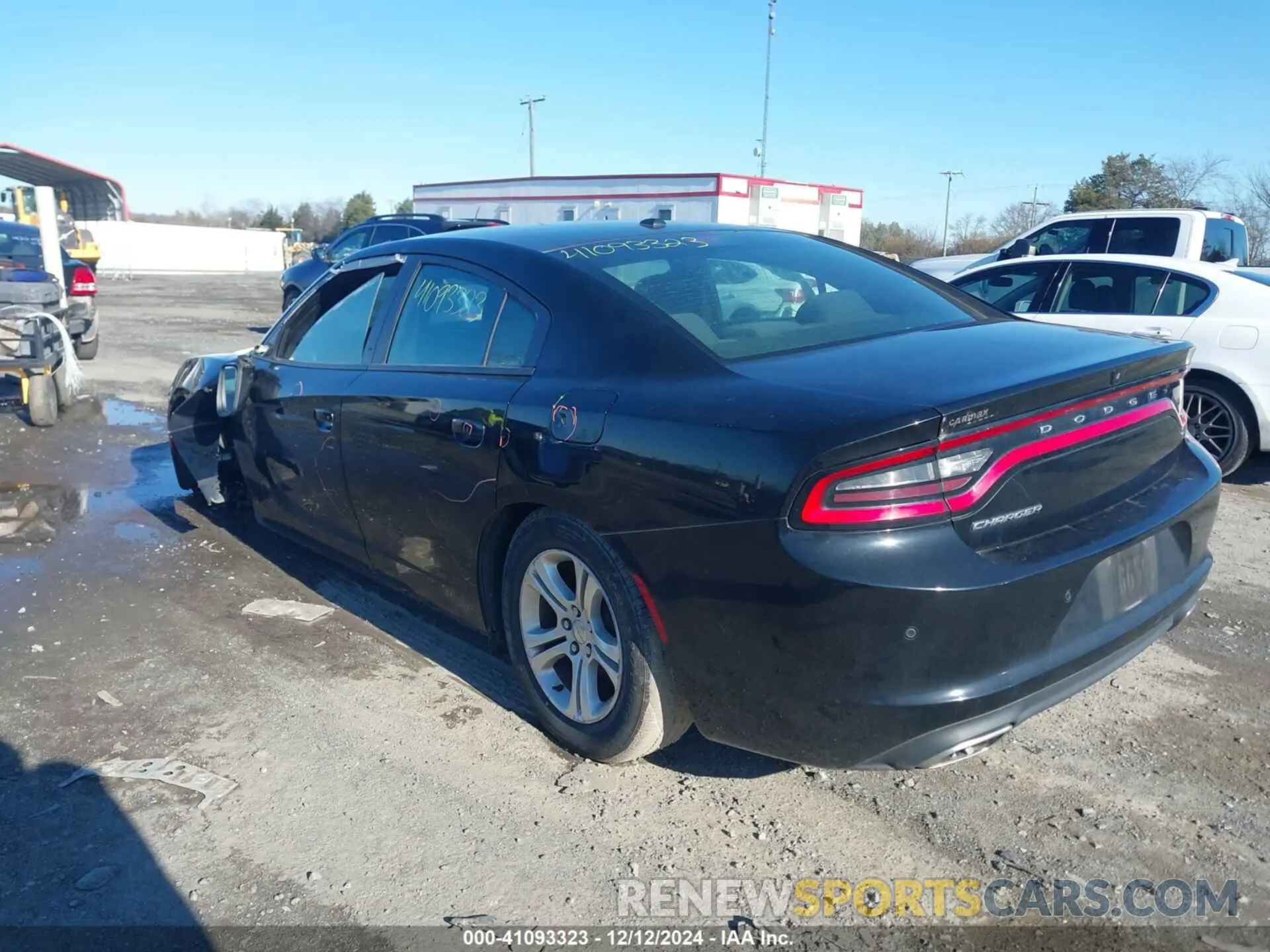 3 Фотография поврежденного автомобиля 2C3CDXBG7KH702615 DODGE CHARGER 2019
