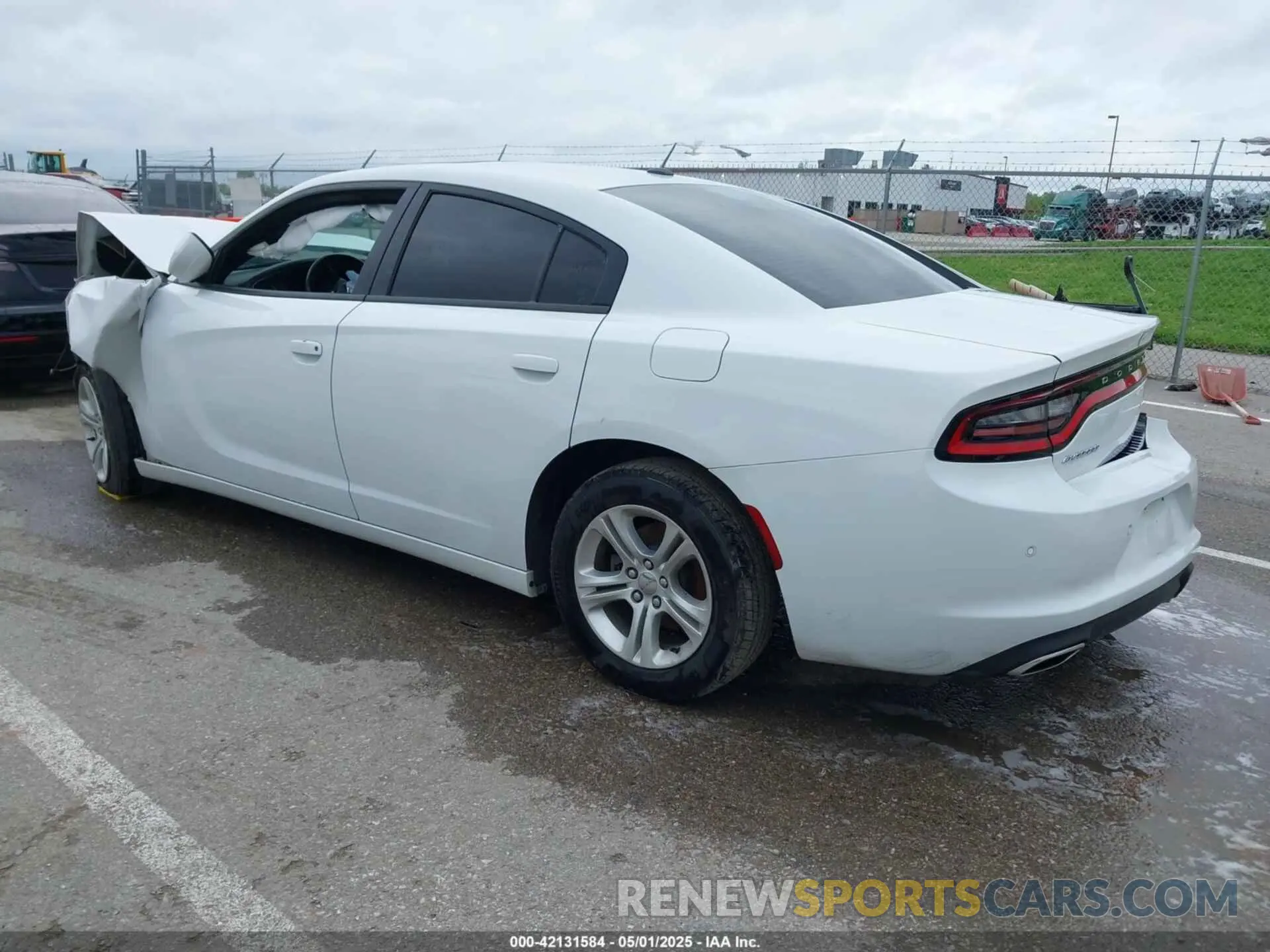 3 Photograph of a damaged car 2C3CDXBG7KH710181 DODGE CHARGER 2019