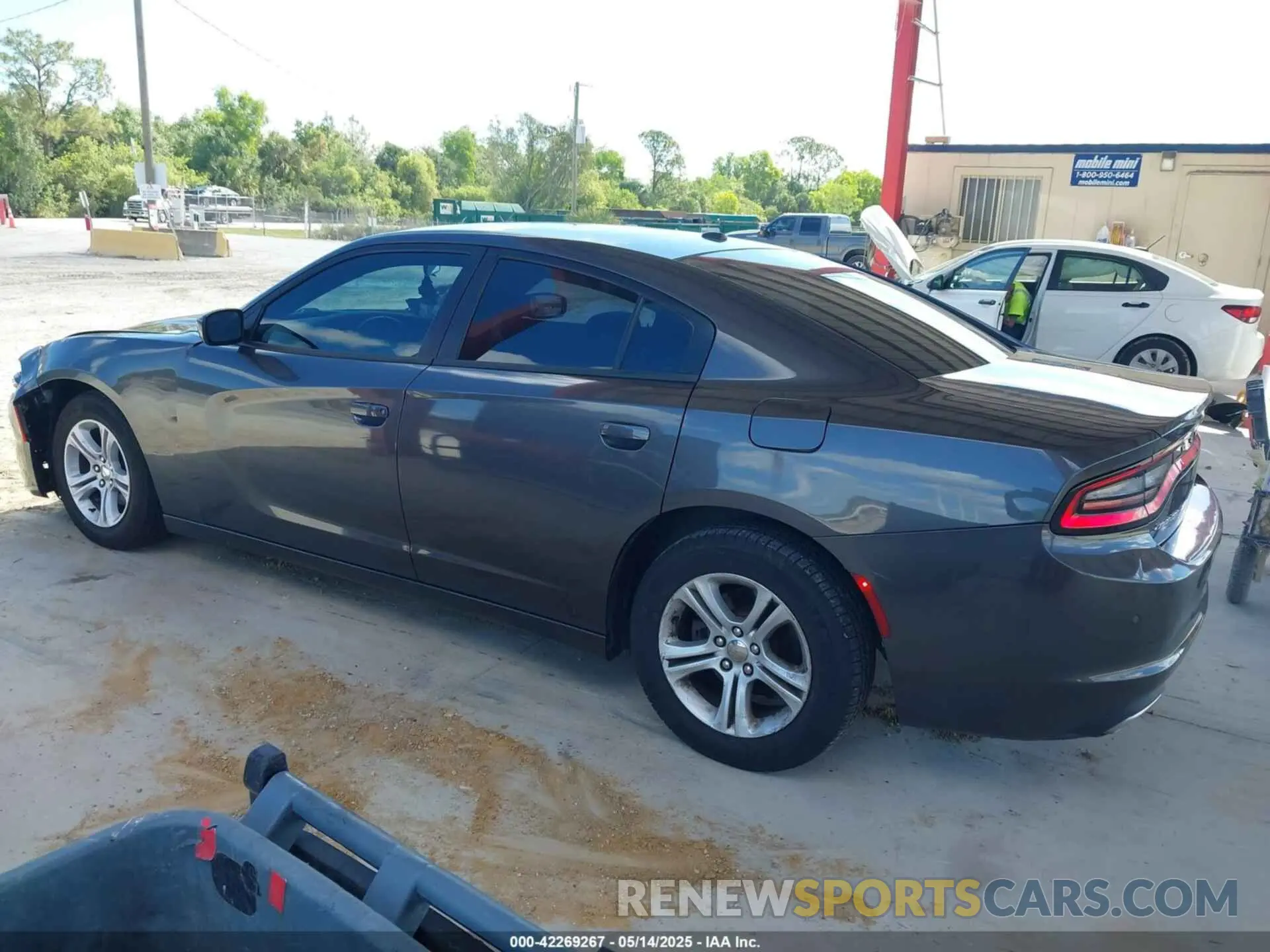 15 Photograph of a damaged car 2C3CDXBG7KH711766 DODGE CHARGER 2019