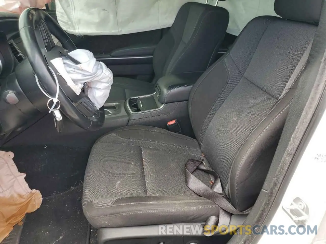 7 Photograph of a damaged car 2C3CDXBG8KH718662 DODGE CHARGER 2019