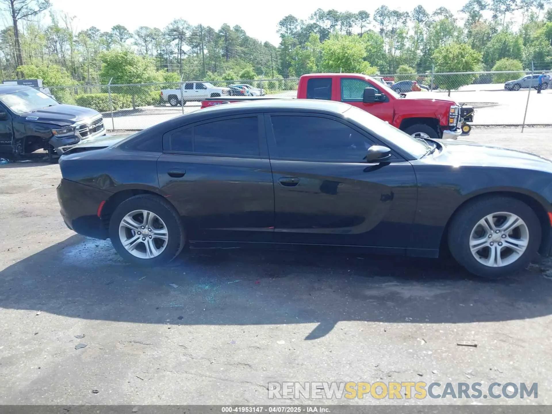 13 Photograph of a damaged car 2C3CDXBG9KH572644 DODGE CHARGER 2019