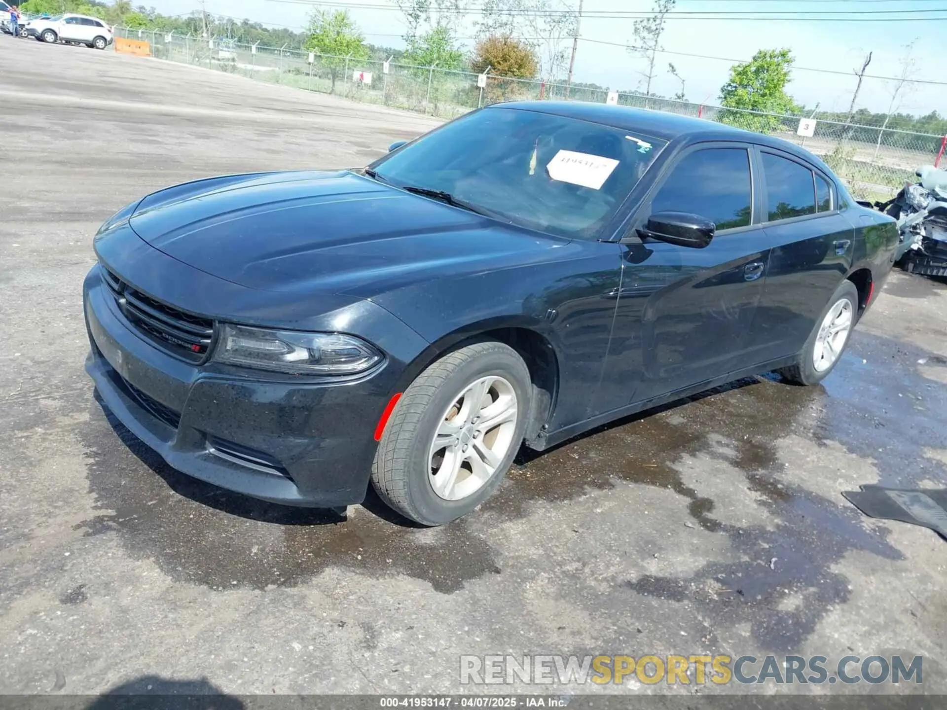 2 Photograph of a damaged car 2C3CDXBG9KH572644 DODGE CHARGER 2019
