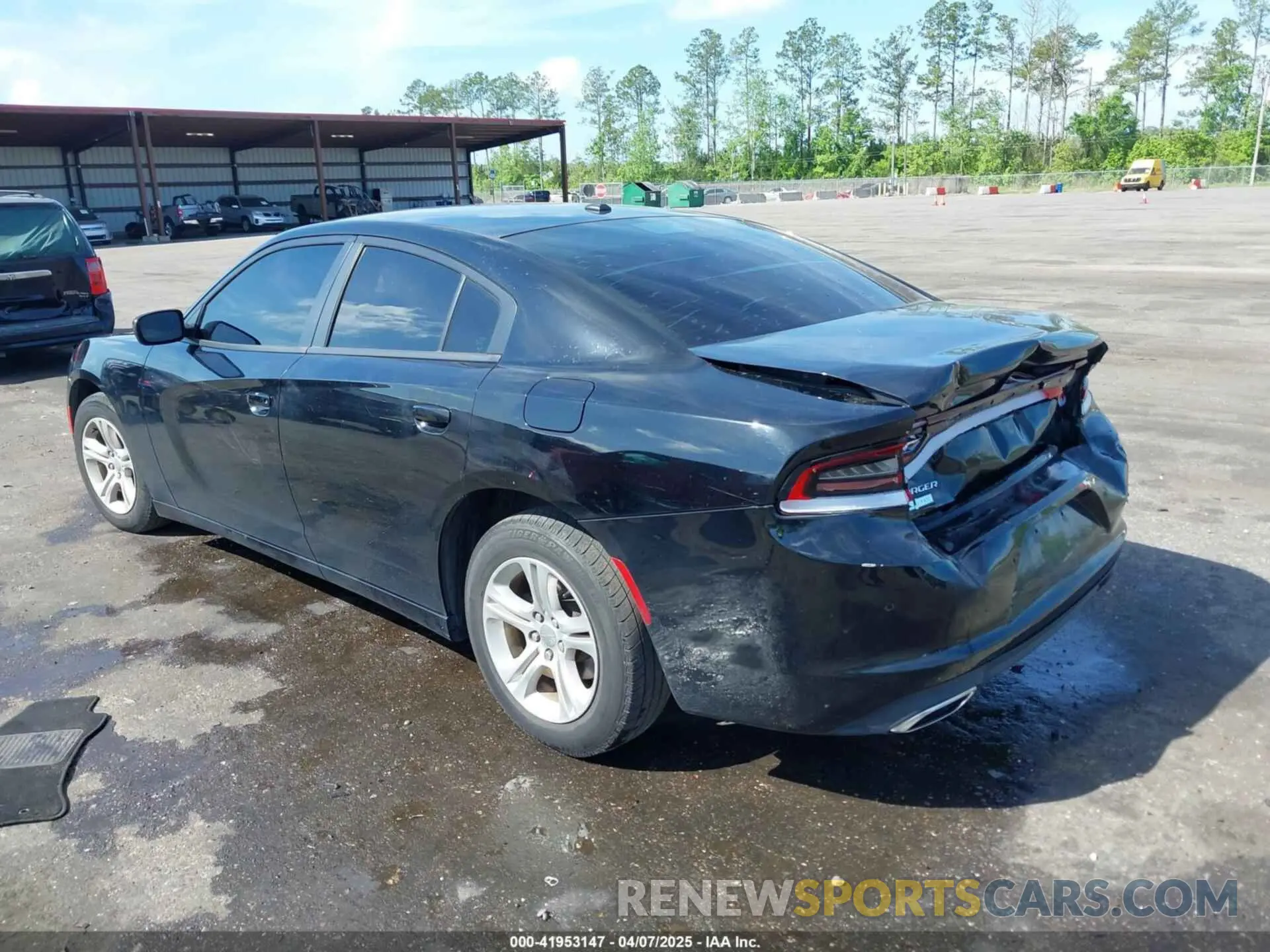 3 Photograph of a damaged car 2C3CDXBG9KH572644 DODGE CHARGER 2019