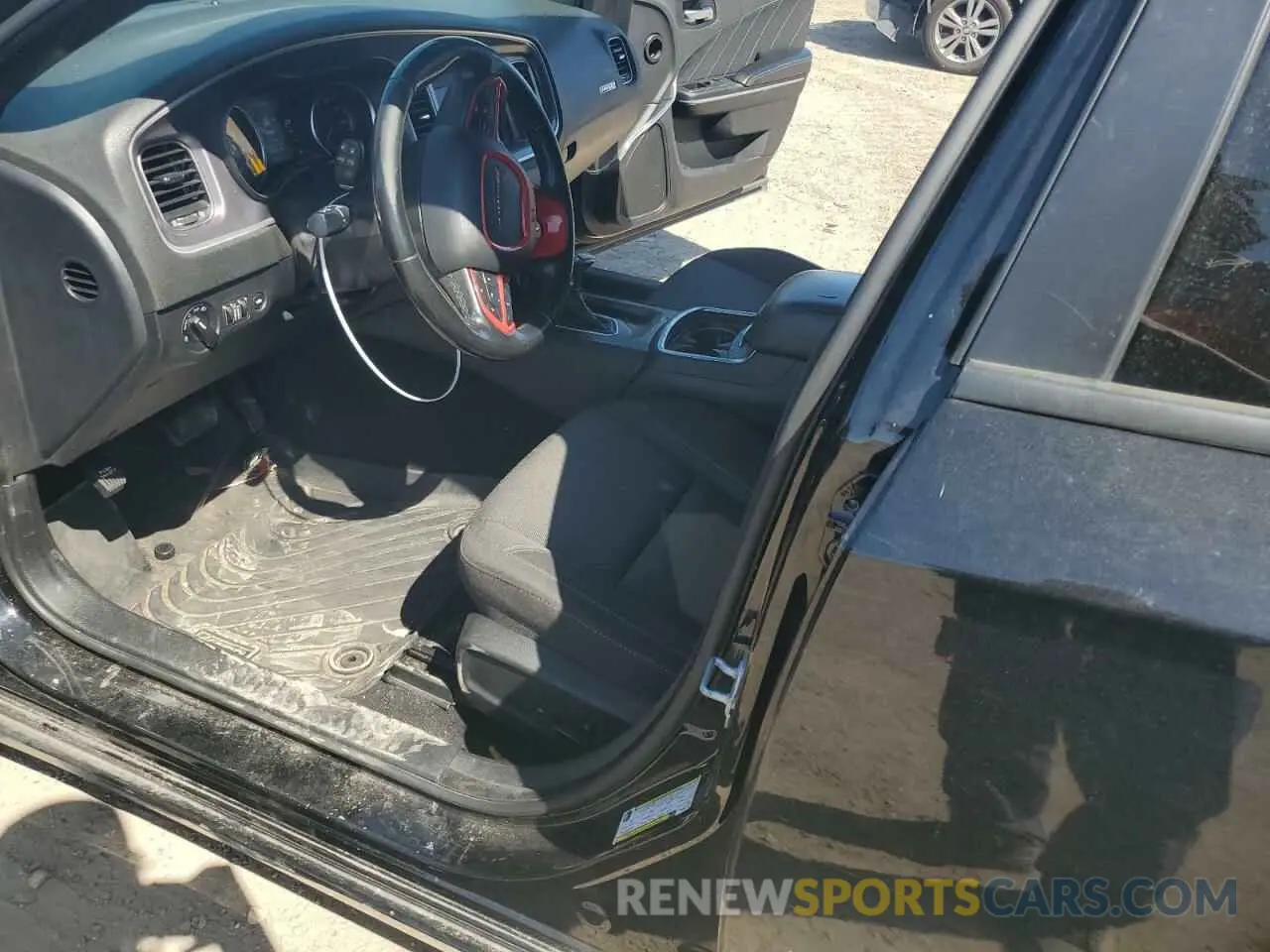 7 Photograph of a damaged car 2C3CDXBG9KH640196 DODGE CHARGER 2019