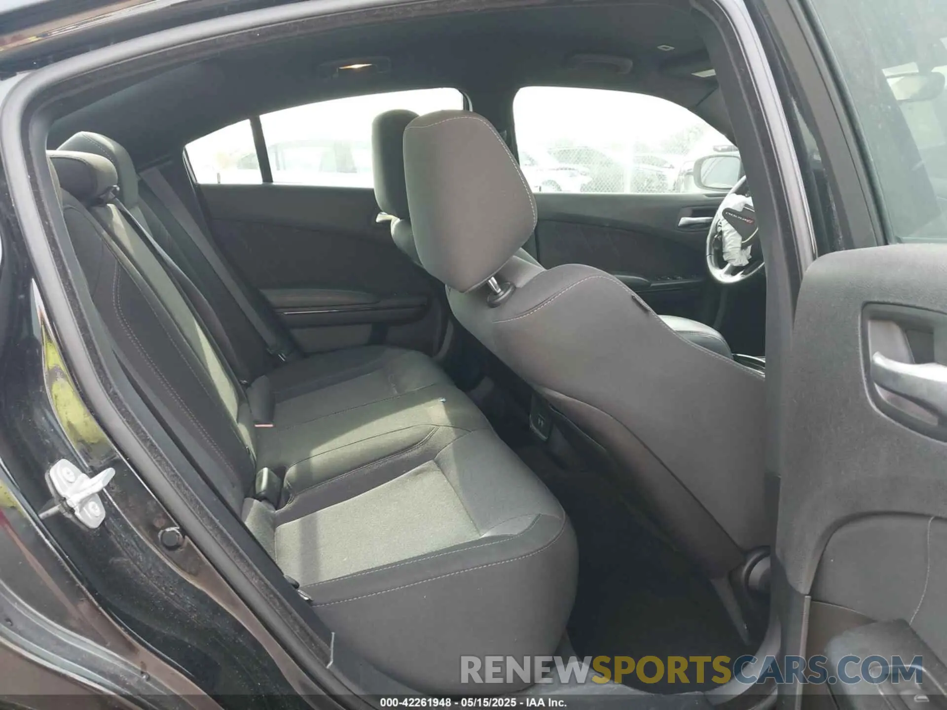 8 Photograph of a damaged car 2C3CDXBG9KH681699 DODGE CHARGER 2019