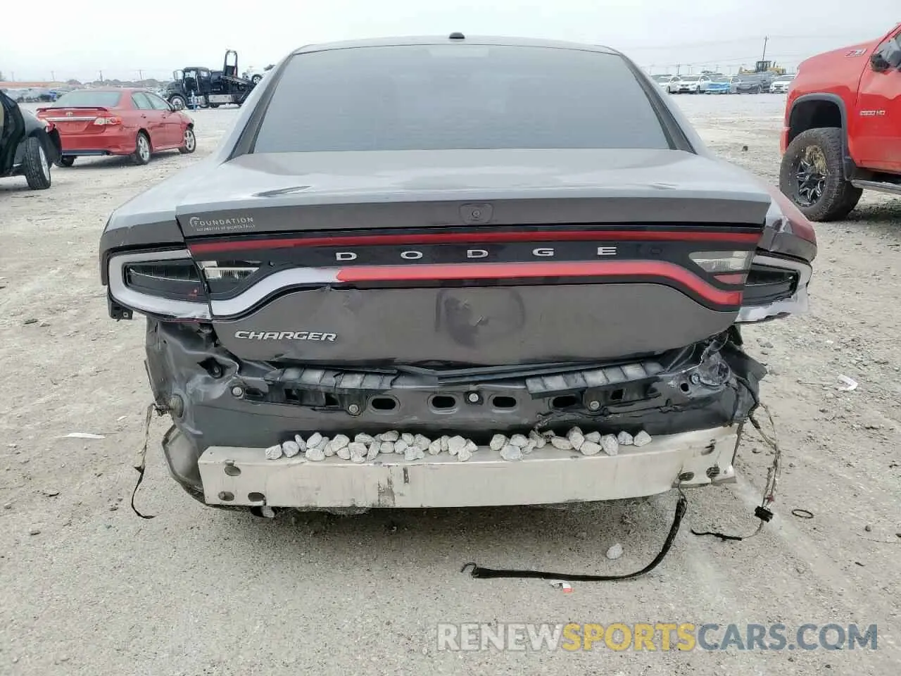 6 Фотография поврежденного автомобиля 2C3CDXBGXKH711759 DODGE CHARGER 2019