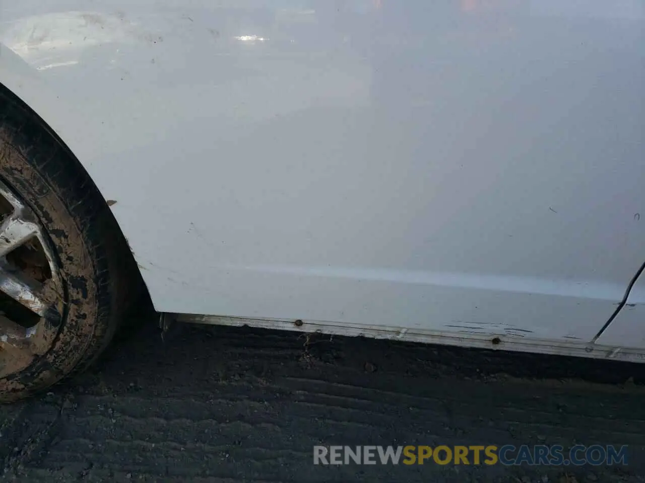 9 Photograph of a damaged car 2C3CDXBGXKH722082 DODGE CHARGER 2019