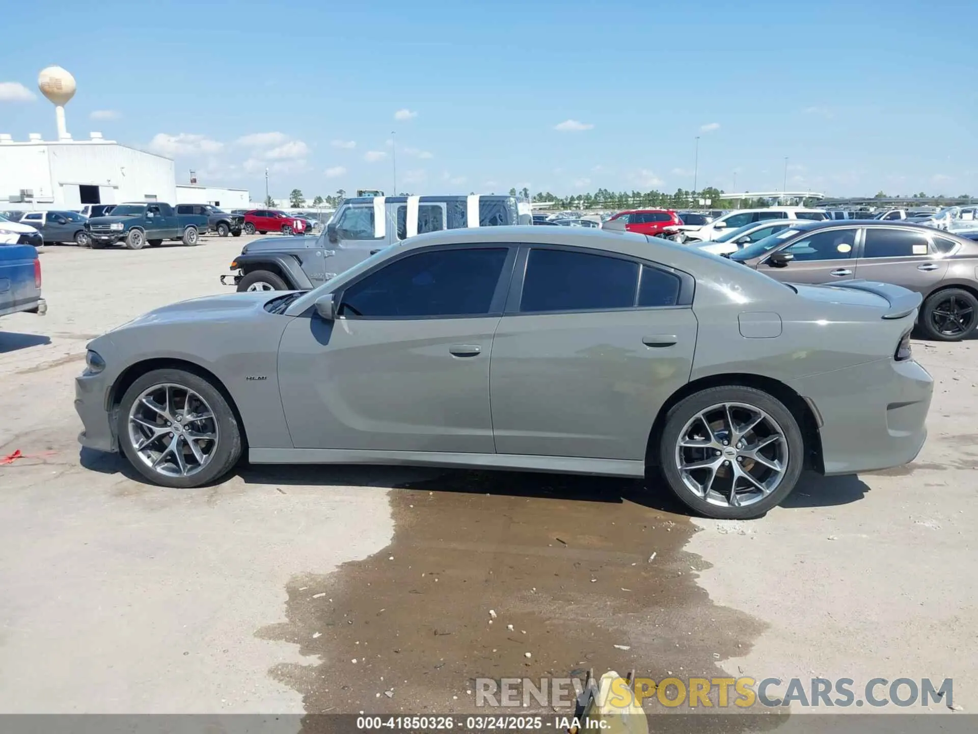 15 Photograph of a damaged car 2C3CDXCT0KH587948 DODGE CHARGER 2019