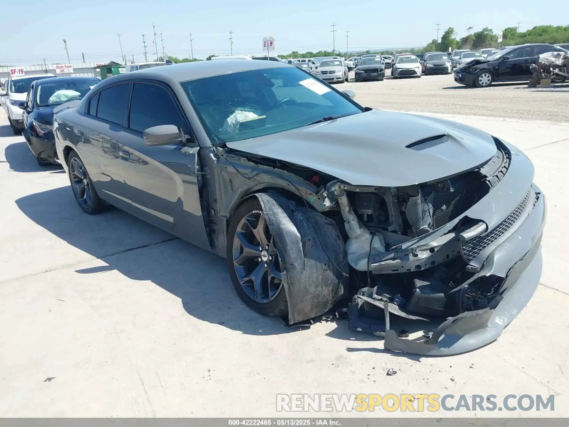1 Photograph of a damaged car 2C3CDXCT0KH621824 DODGE CHARGER 2019