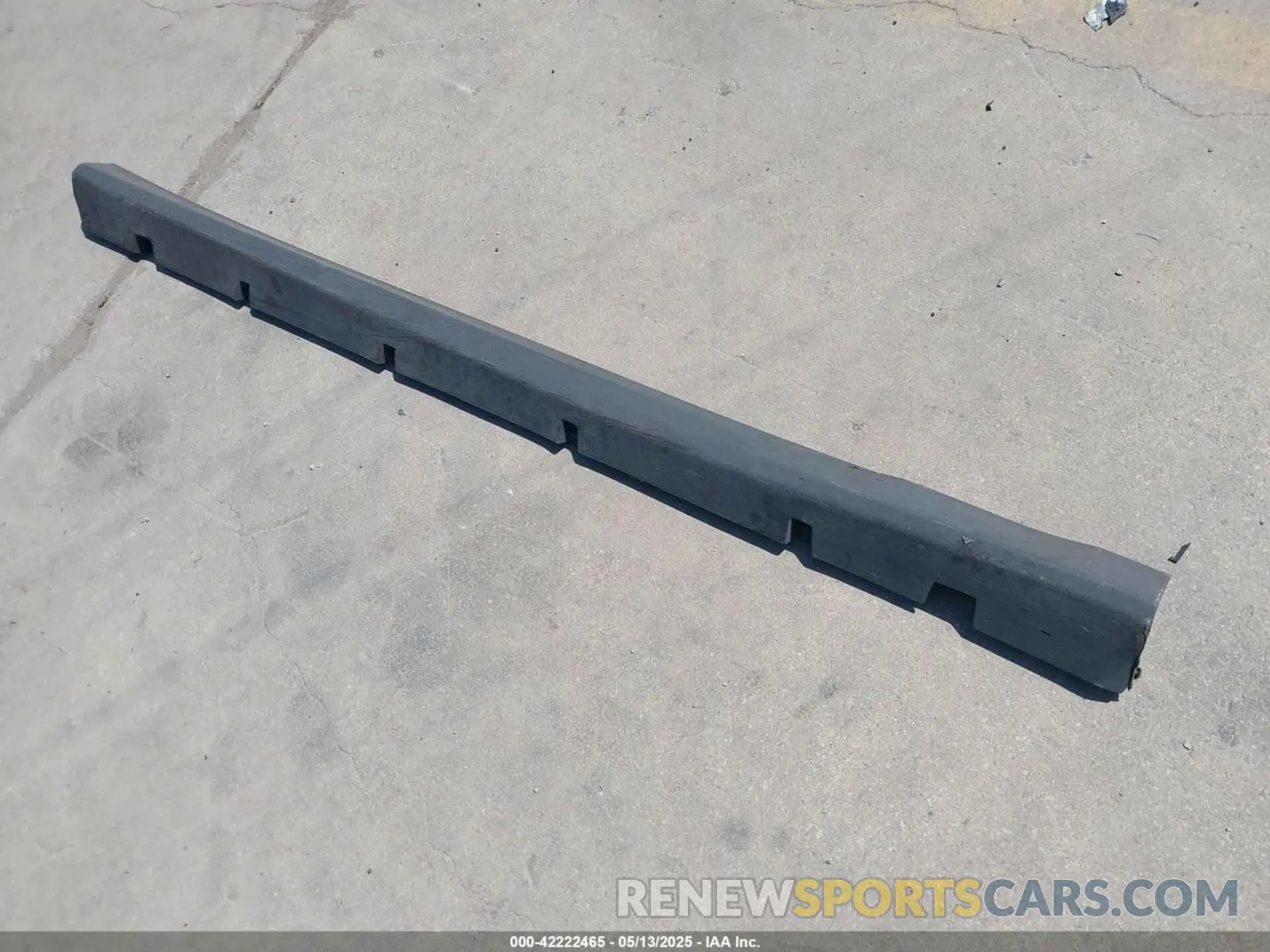 12 Photograph of a damaged car 2C3CDXCT0KH621824 DODGE CHARGER 2019