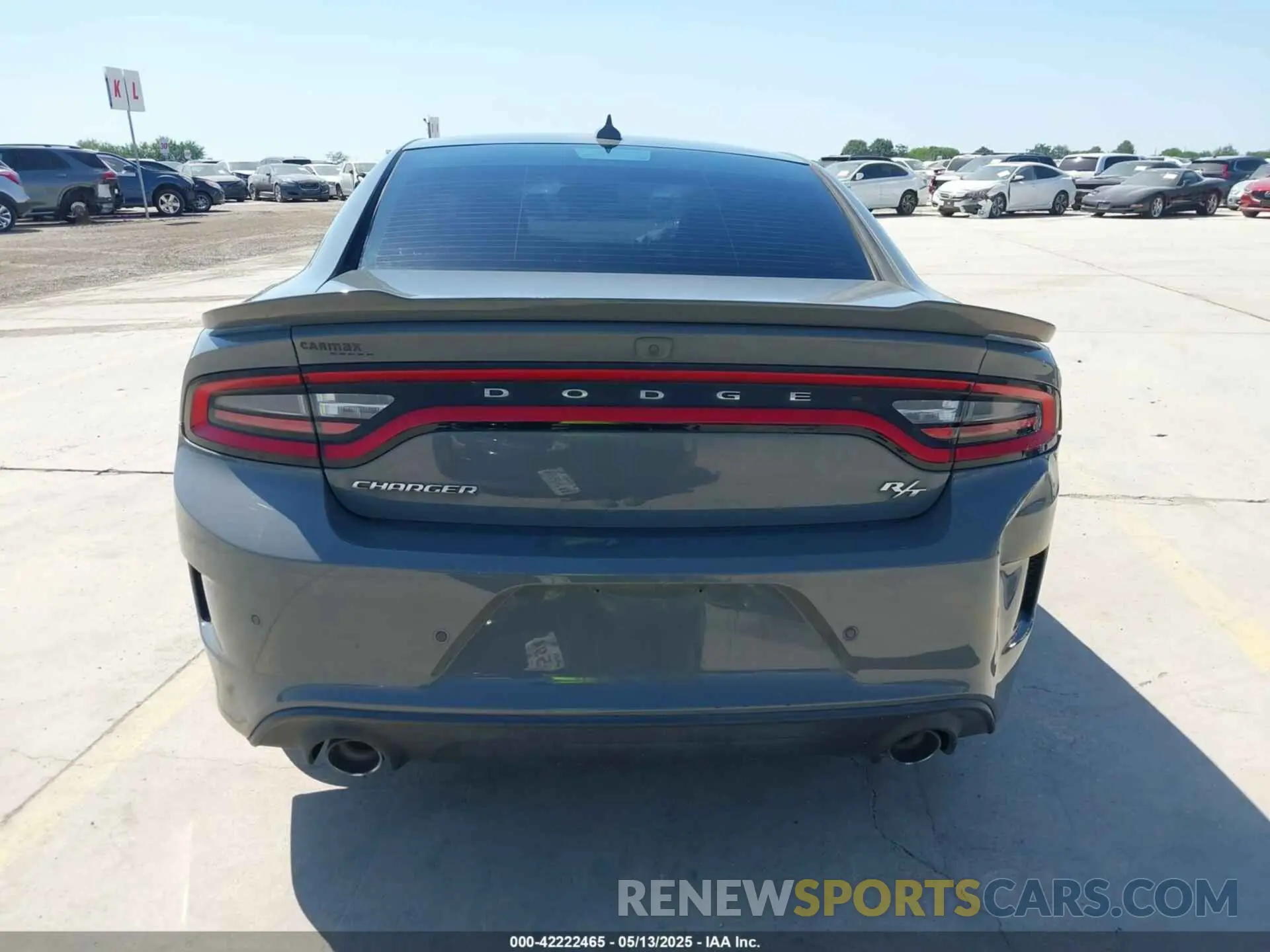 17 Photograph of a damaged car 2C3CDXCT0KH621824 DODGE CHARGER 2019