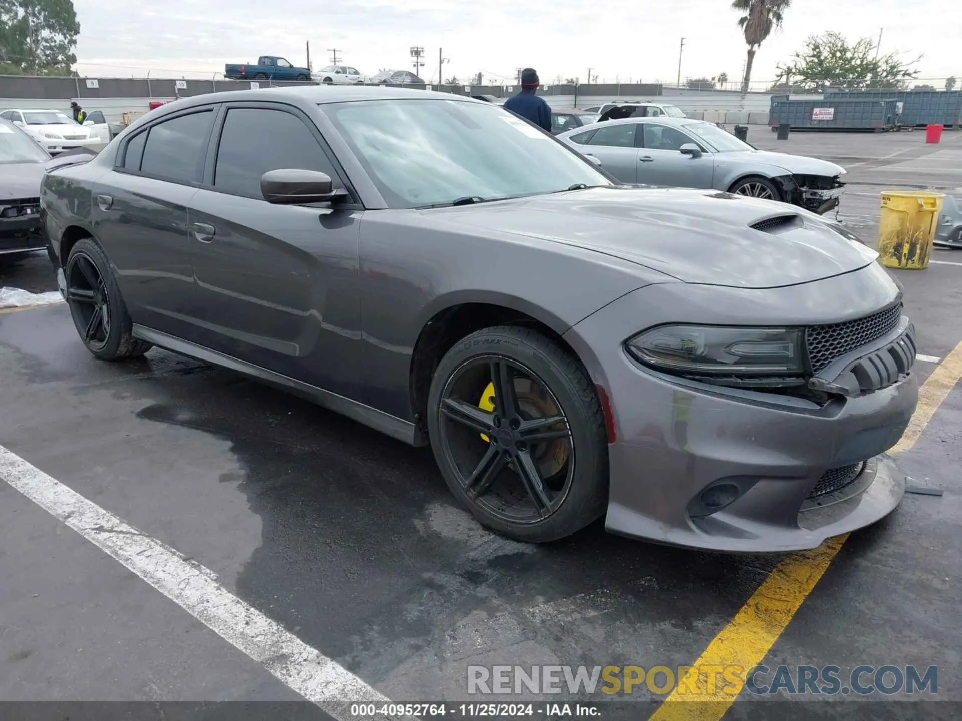 1 Фотография поврежденного автомобиля 2C3CDXCT2KH598126 DODGE CHARGER 2019