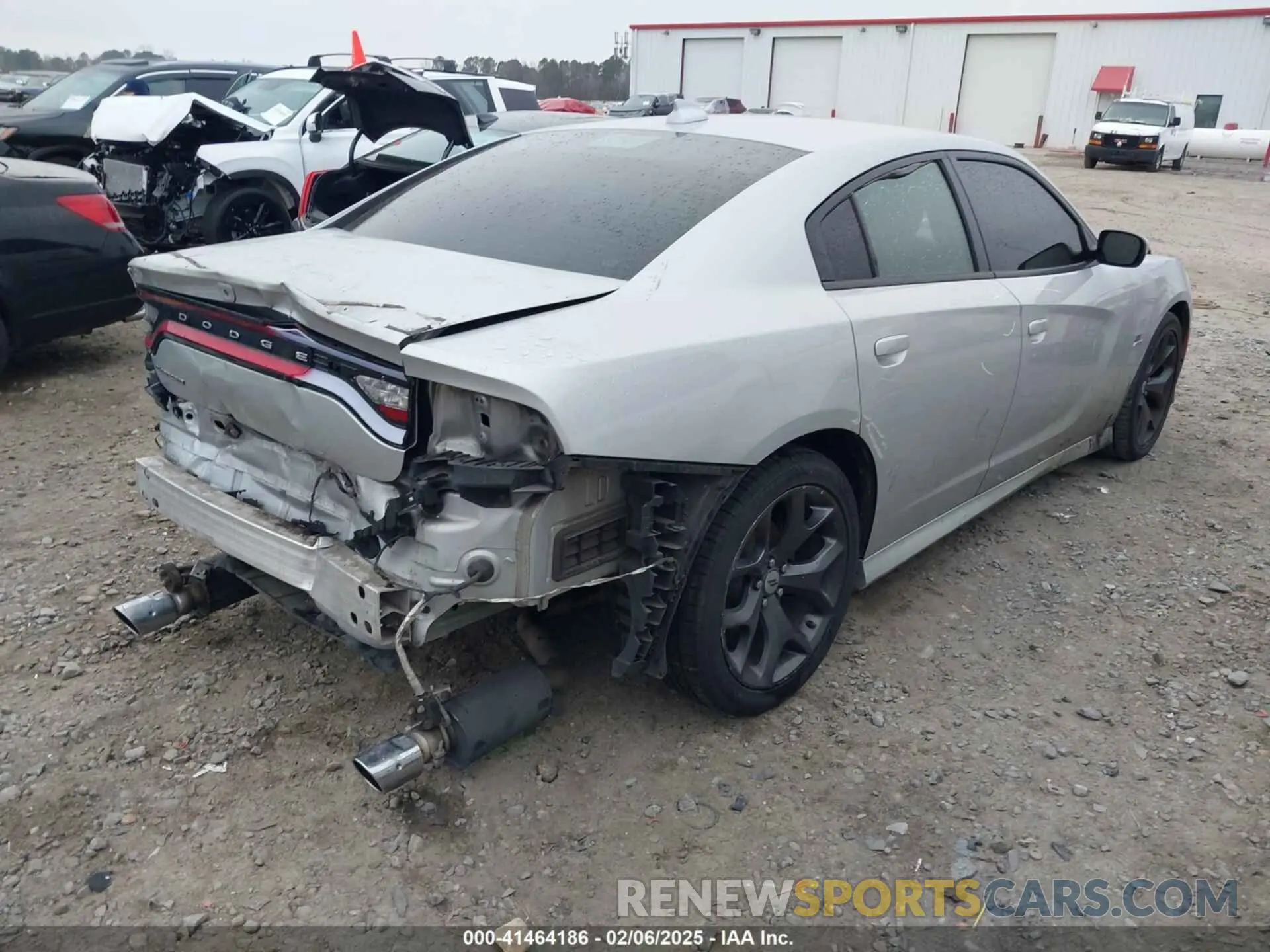 4 Фотография поврежденного автомобиля 2C3CDXCT2KH605656 DODGE CHARGER 2019