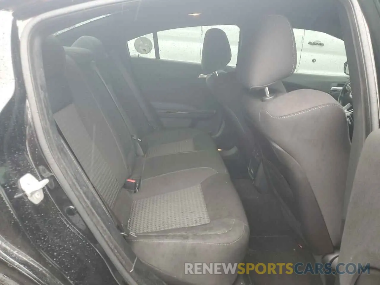 10 Photograph of a damaged car 2C3CDXCT2KH726476 DODGE CHARGER 2019