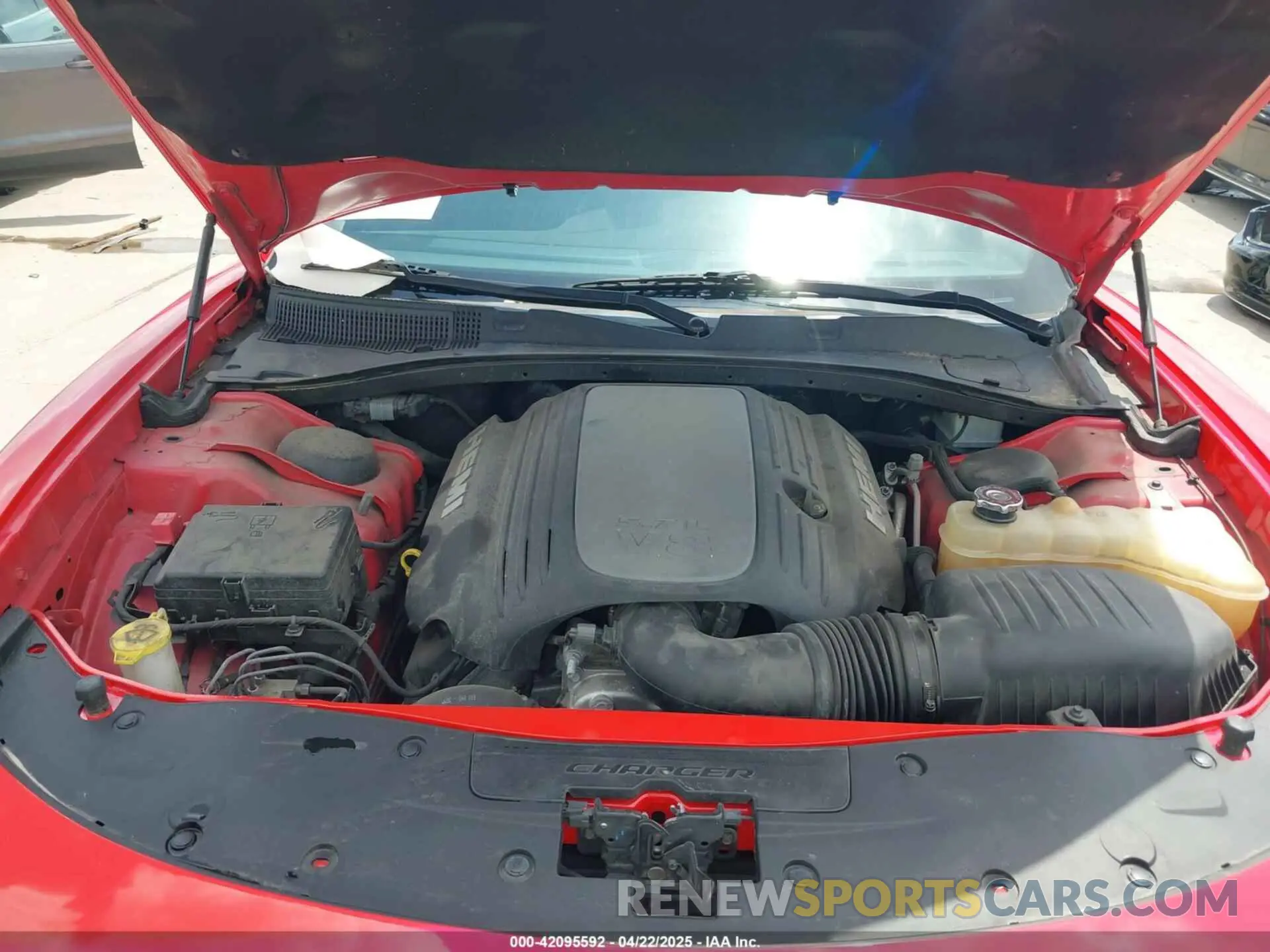 10 Фотография поврежденного автомобиля 2C3CDXCT4KH575219 DODGE CHARGER 2019