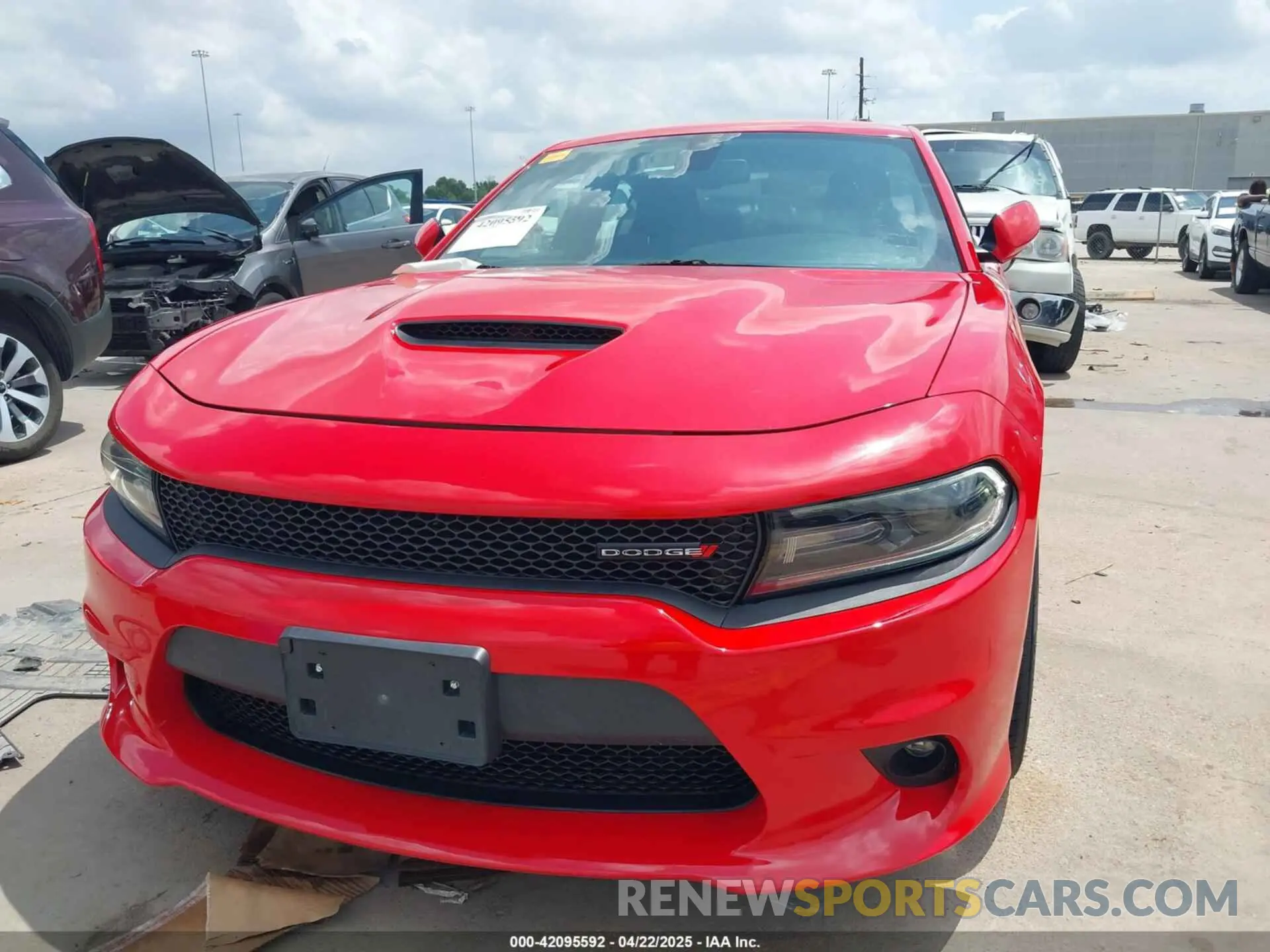 6 Фотография поврежденного автомобиля 2C3CDXCT4KH575219 DODGE CHARGER 2019
