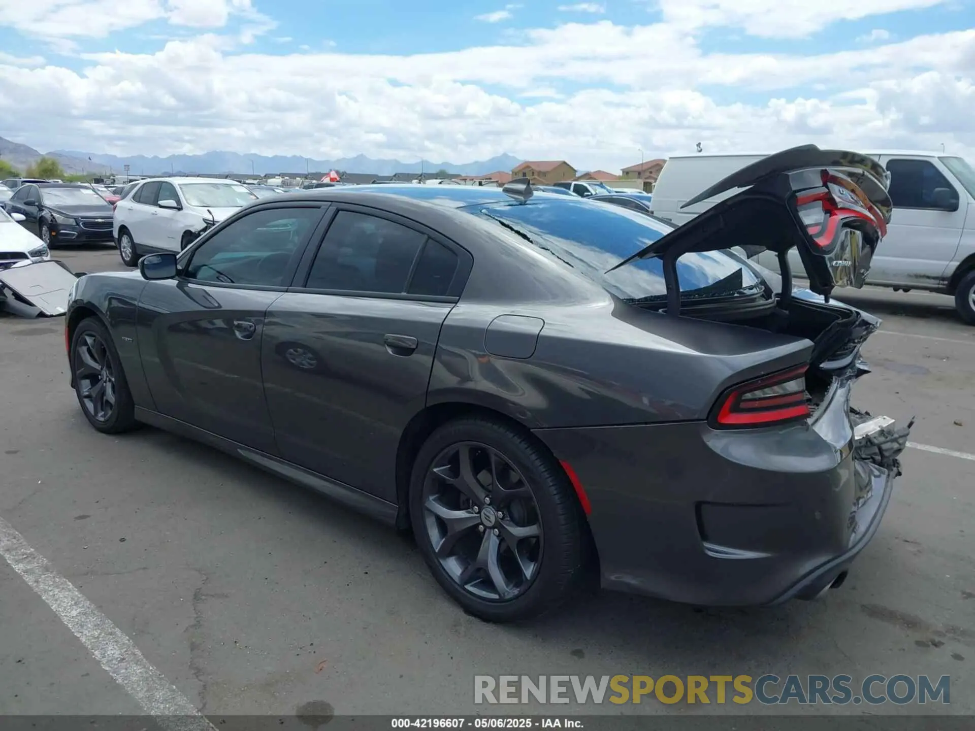 3 Photograph of a damaged car 2C3CDXCT4KH633149 DODGE CHARGER 2019