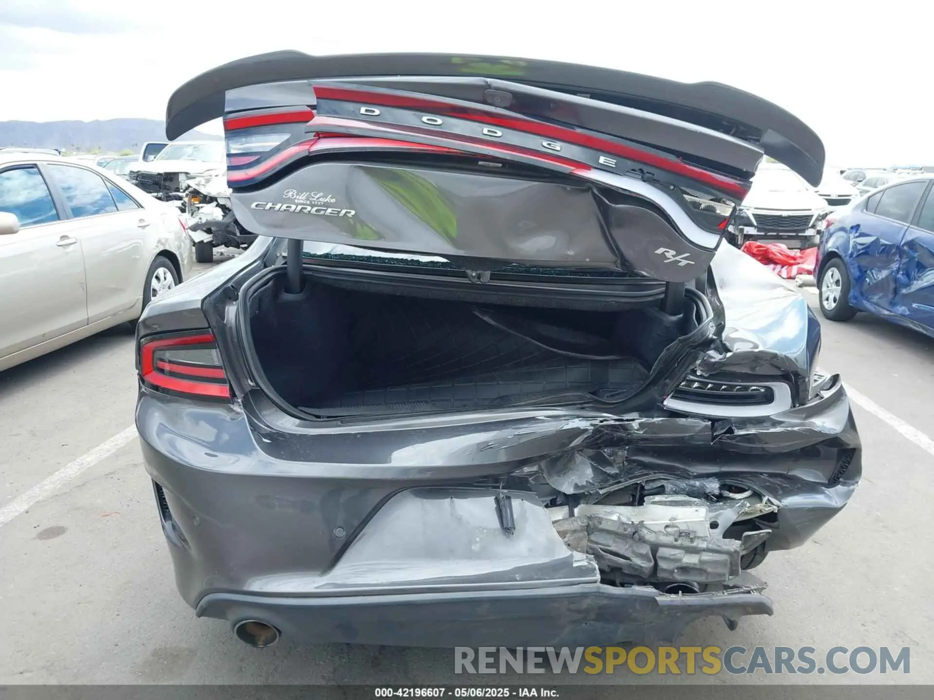 6 Photograph of a damaged car 2C3CDXCT4KH633149 DODGE CHARGER 2019