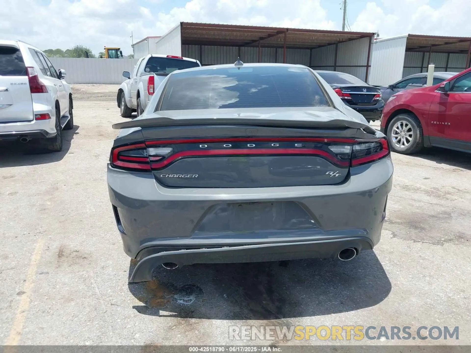 16 Photograph of a damaged car 2C3CDXCT6KH552783 DODGE CHARGER 2019