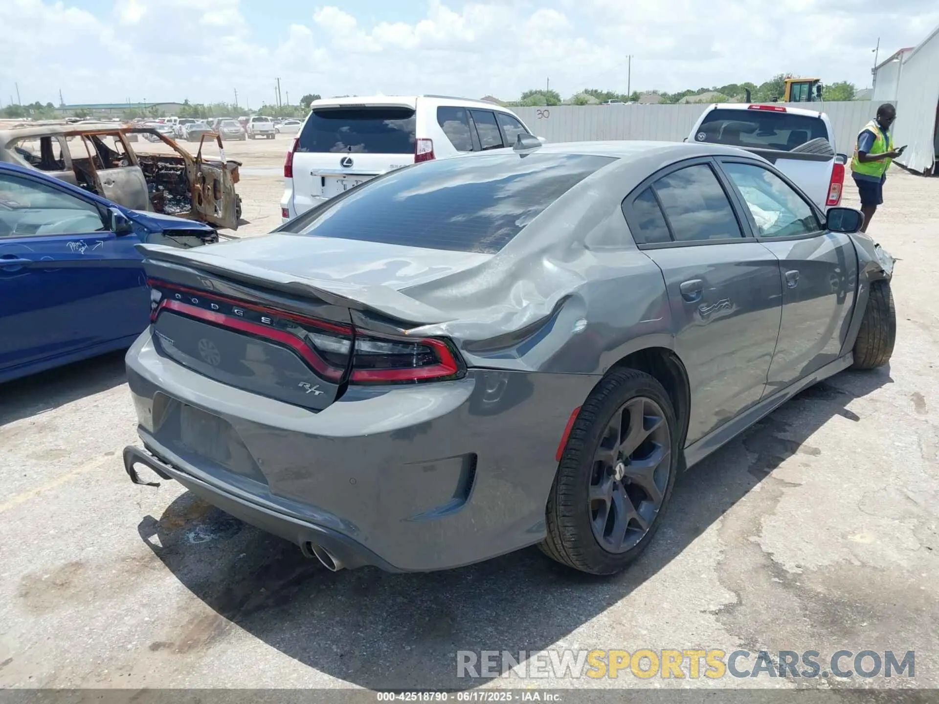 4 Photograph of a damaged car 2C3CDXCT6KH552783 DODGE CHARGER 2019