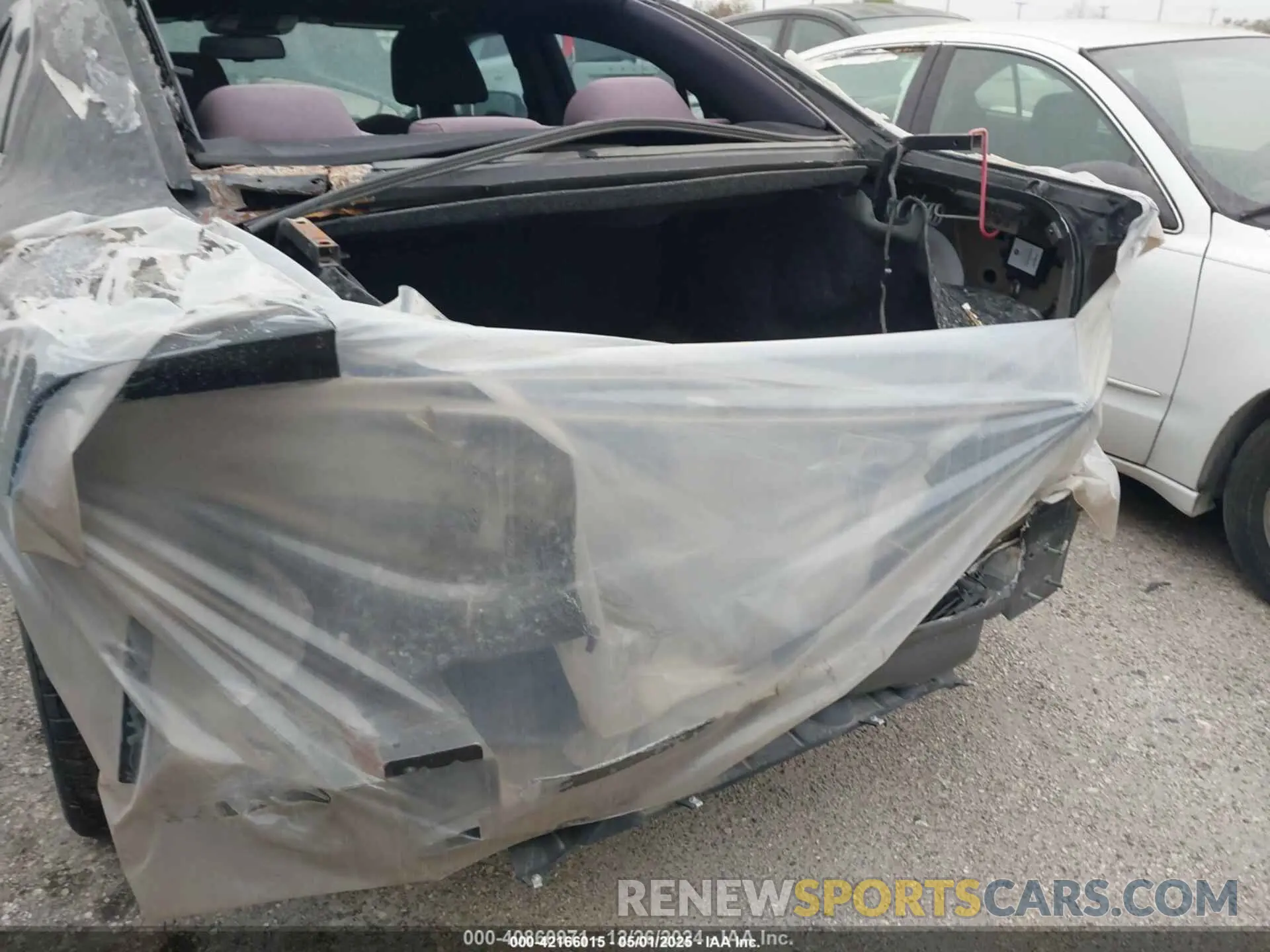 6 Photograph of a damaged car 2C3CDXCT6KH737142 DODGE CHARGER 2019