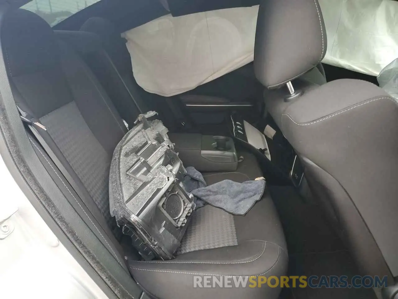 10 Photograph of a damaged car 2C3CDXCT6KH742826 DODGE CHARGER 2019