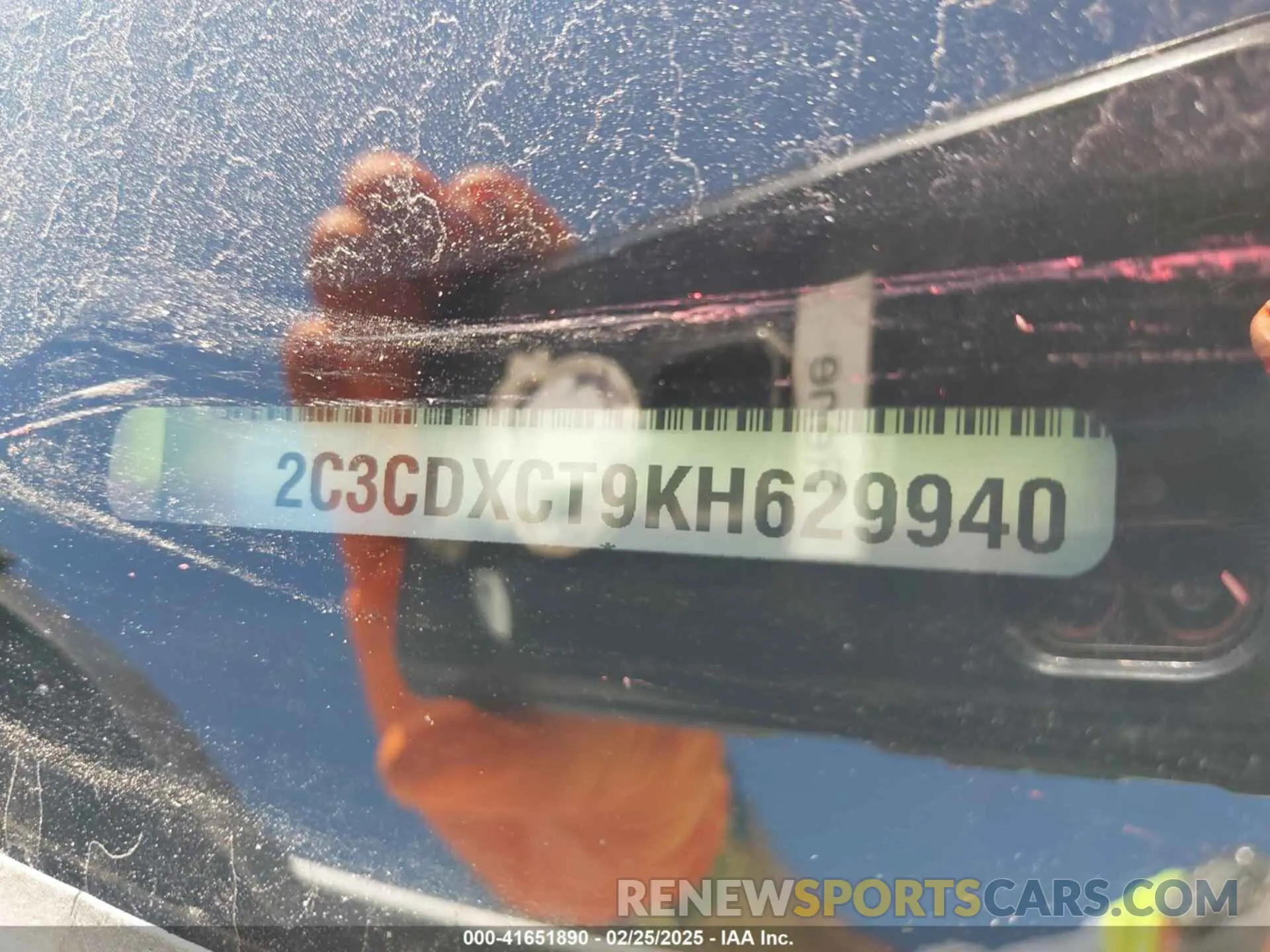 9 Фотография поврежденного автомобиля 2C3CDXCT9KH629940 DODGE CHARGER 2019