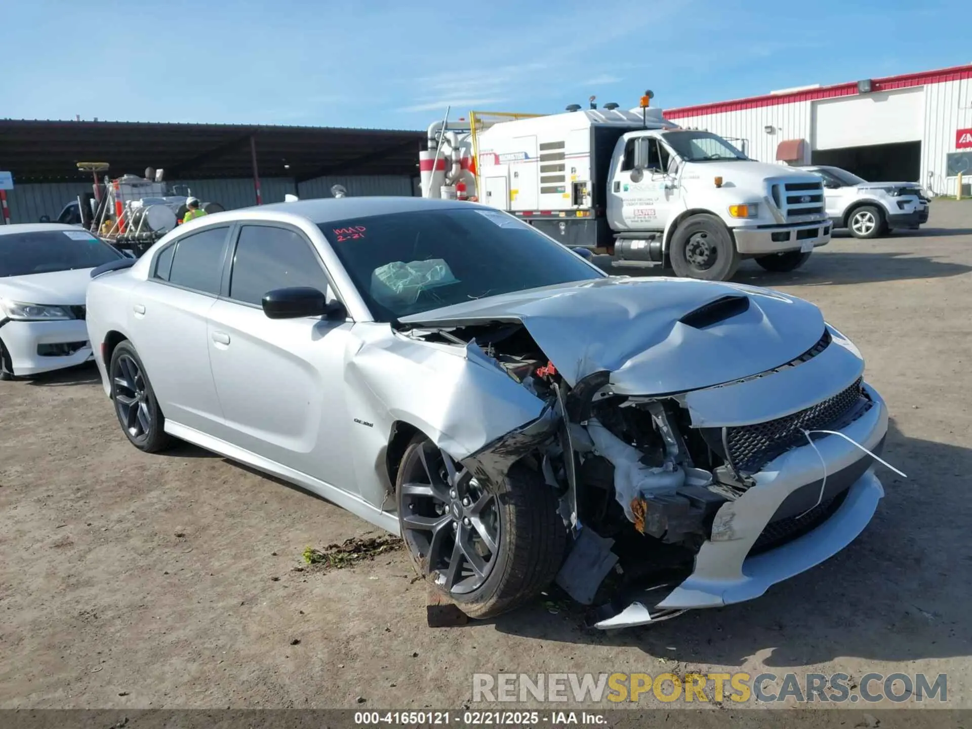 1 Фотография поврежденного автомобиля 2C3CDXCT9KH639027 DODGE CHARGER 2019