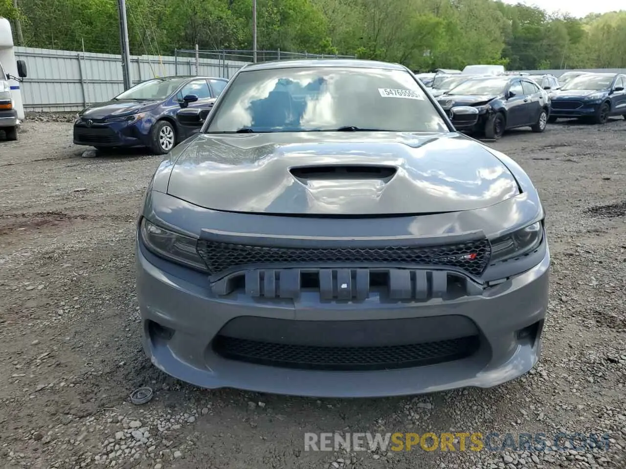 5 Photograph of a damaged car 2C3CDXCTXKH519303 DODGE CHARGER 2019