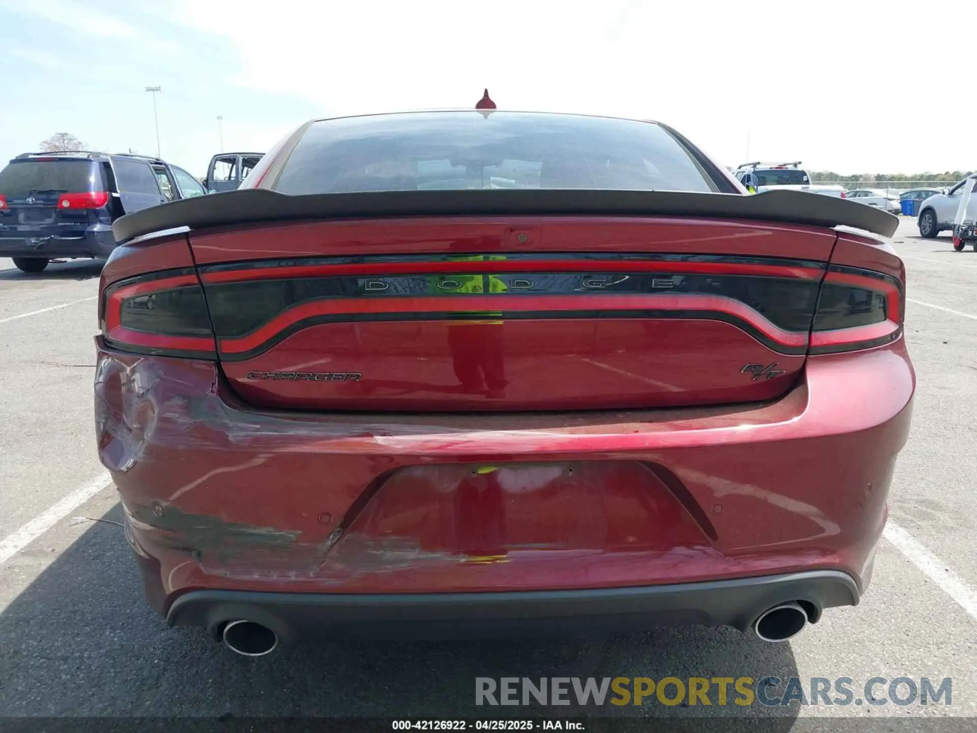 15 Photograph of a damaged car 2C3CDXCTXKH573104 DODGE CHARGER 2019