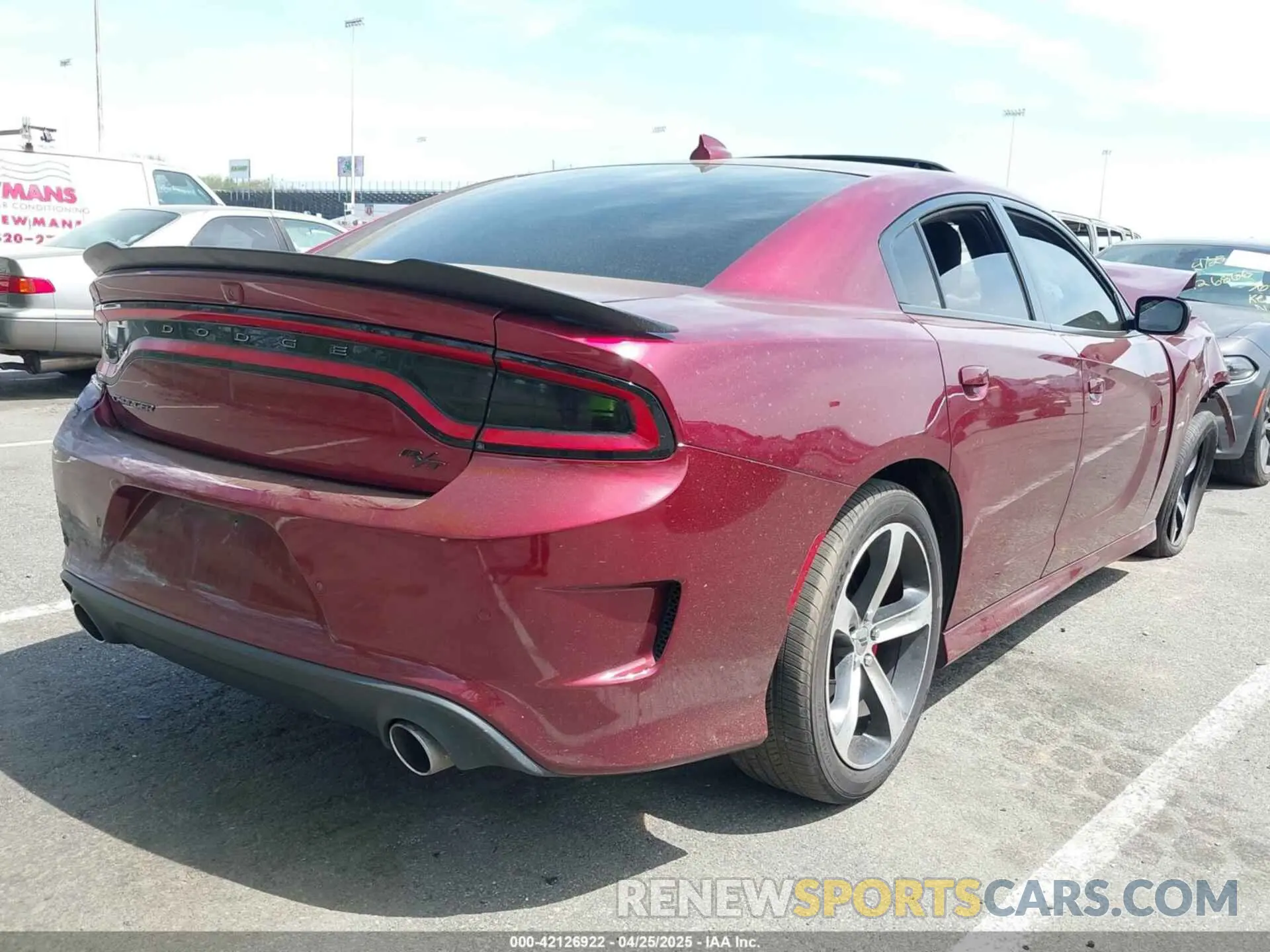 4 Photograph of a damaged car 2C3CDXCTXKH573104 DODGE CHARGER 2019