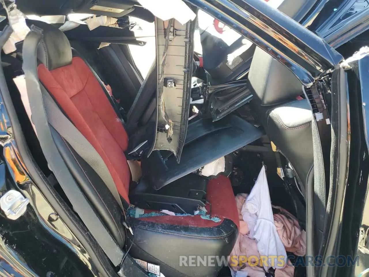 11 Photograph of a damaged car 2C3CDXGJ1KH735923 DODGE CHARGER 2019