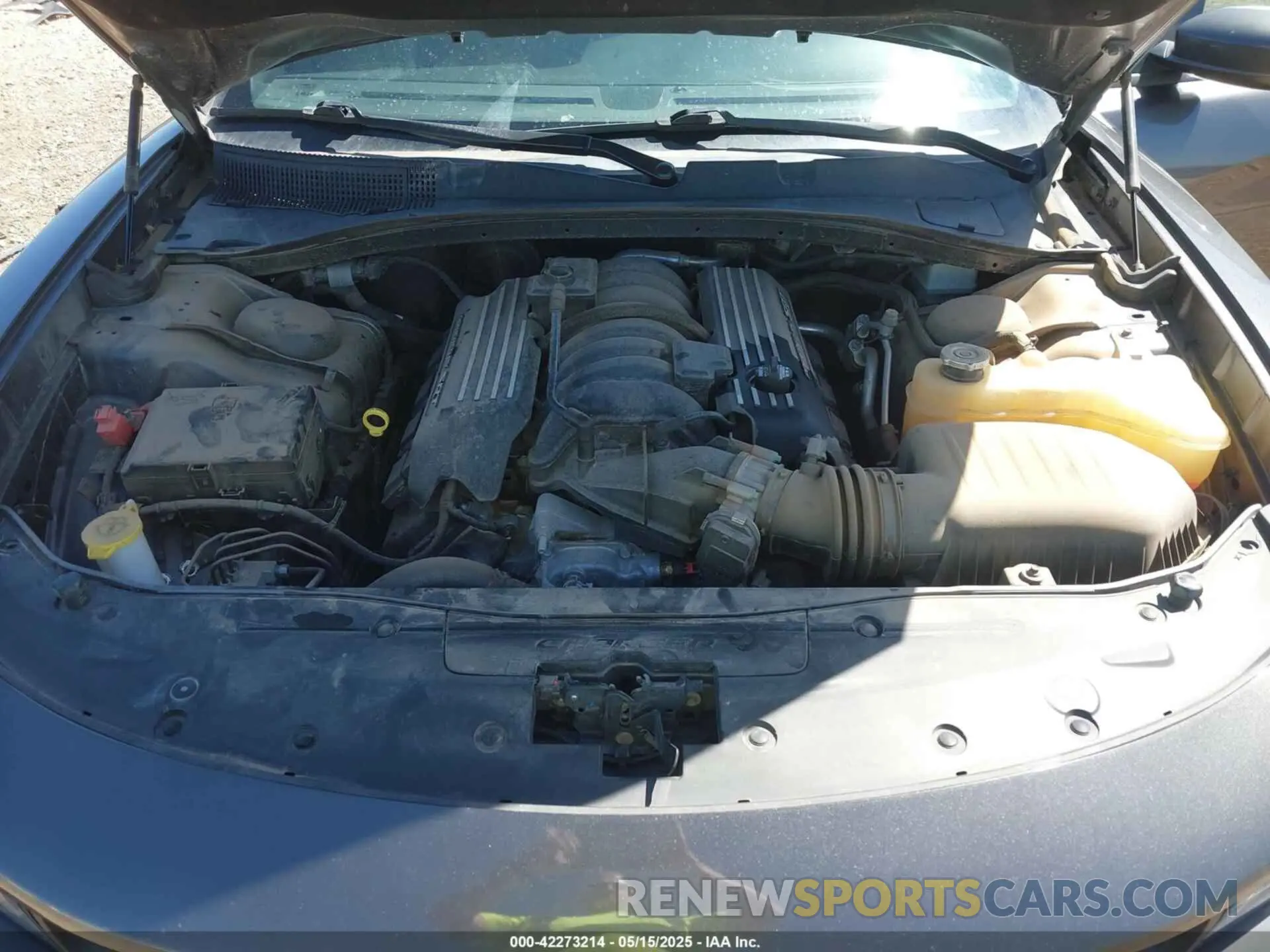 9 Photograph of a damaged car 2C3CDXGJ2KH519711 DODGE CHARGER 2019