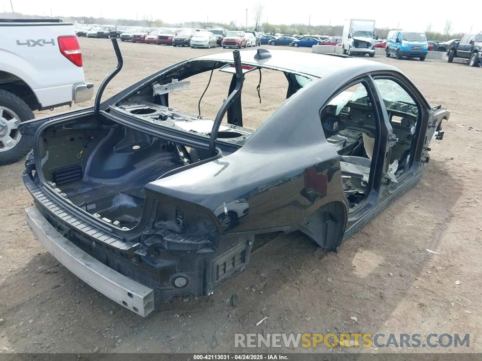 4 Photograph of a damaged car 2C3CDXGJ2KH626953 DODGE CHARGER 2019