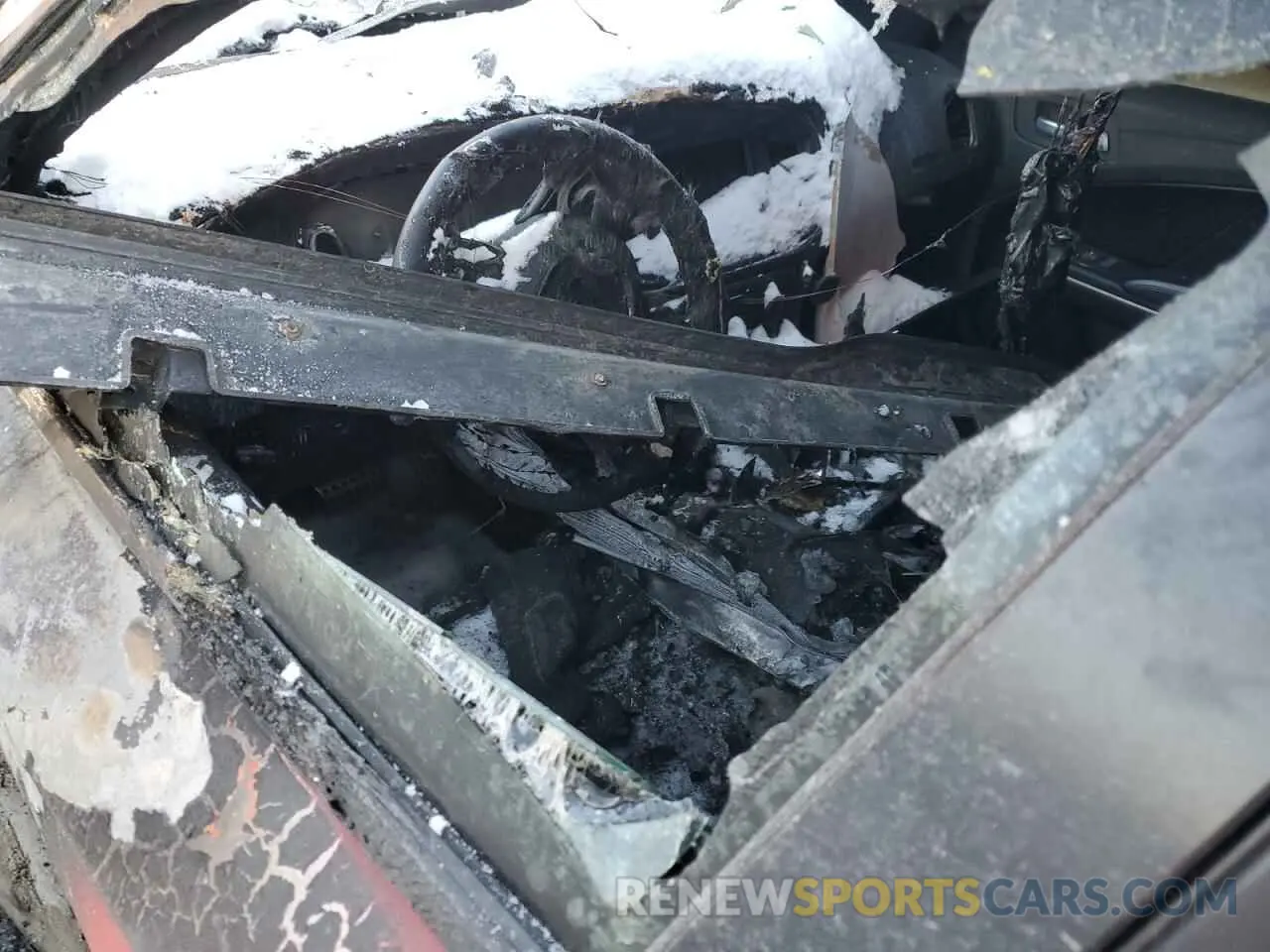 8 Photograph of a damaged car 2C3CDXGJ2KH647009 DODGE CHARGER 2019