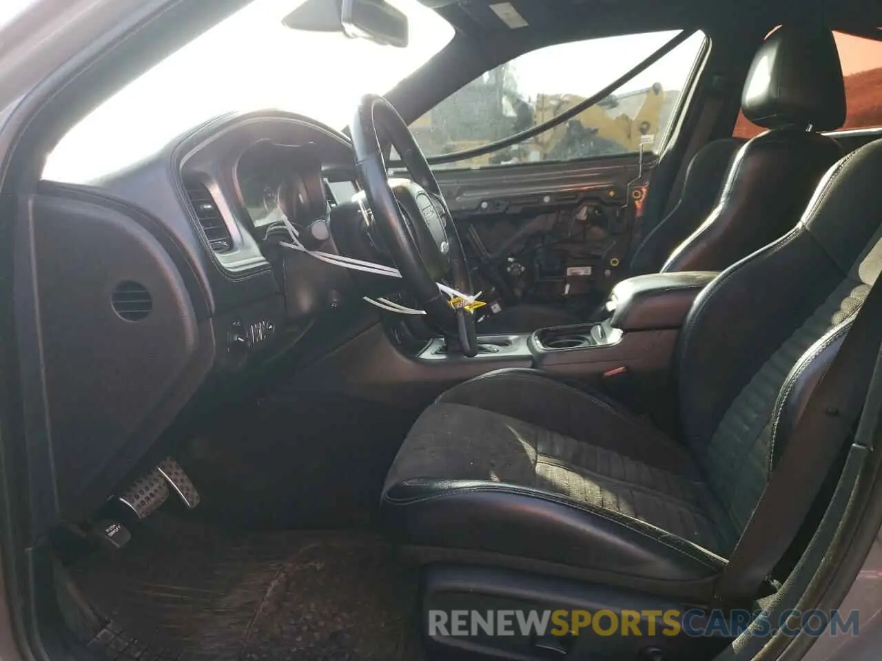 7 Photograph of a damaged car 2C3CDXGJ3KH568402 DODGE CHARGER 2019