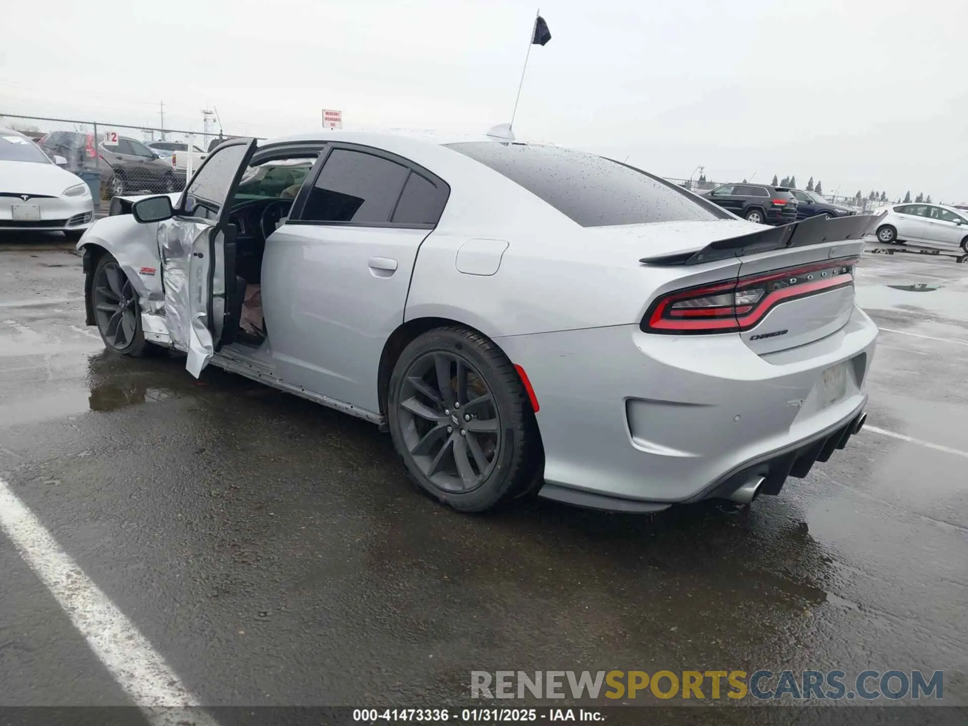 3 Photograph of a damaged car 2C3CDXGJ3KH688989 DODGE CHARGER 2019