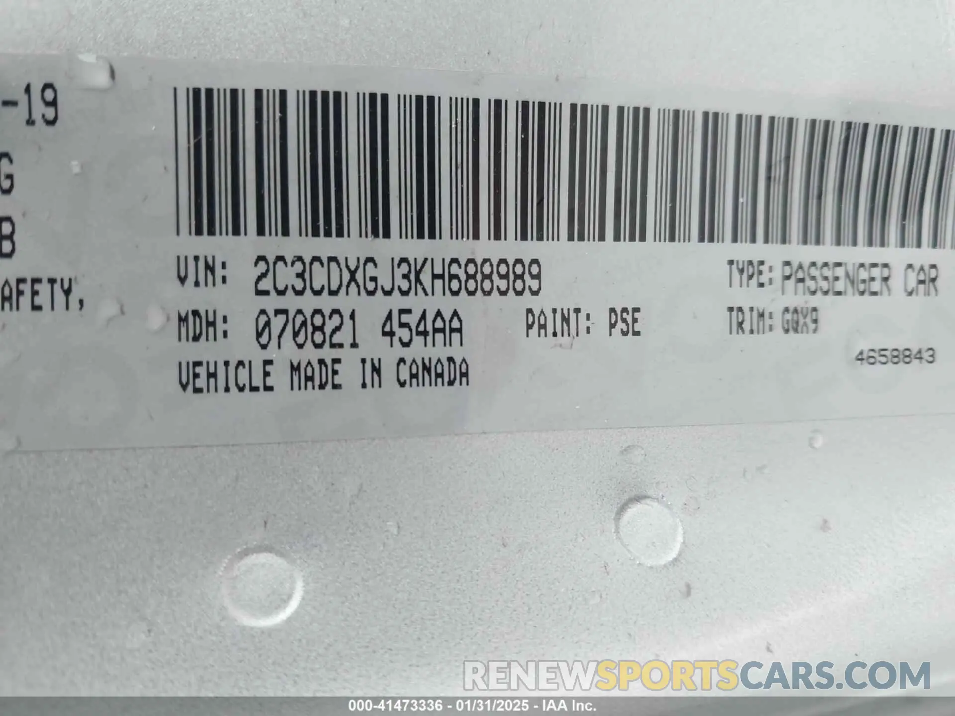 9 Photograph of a damaged car 2C3CDXGJ3KH688989 DODGE CHARGER 2019