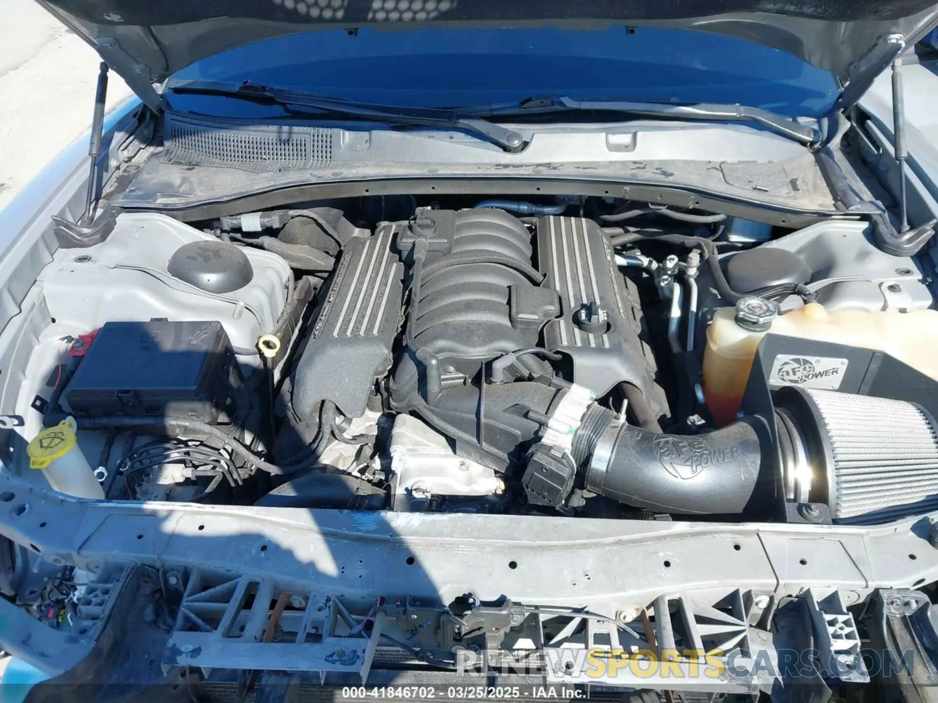 10 Photograph of a damaged car 2C3CDXGJ4KH576394 DODGE CHARGER 2019