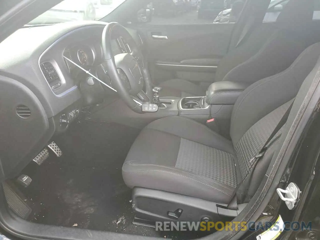 7 Фотография поврежденного автомобиля 2C3CDXGJ4KH614755 DODGE CHARGER 2019